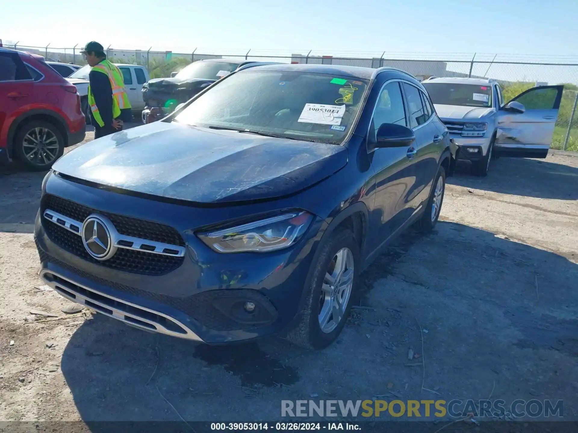 2 Photograph of a damaged car W1N4N4GB6NJ332164 MERCEDES-BENZ GLA 2022