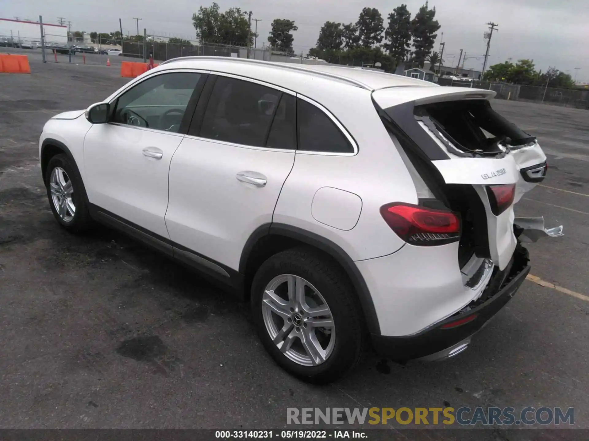 3 Photograph of a damaged car W1N4N4GBXNJ321491 MERCEDES-BENZ GLA 2022