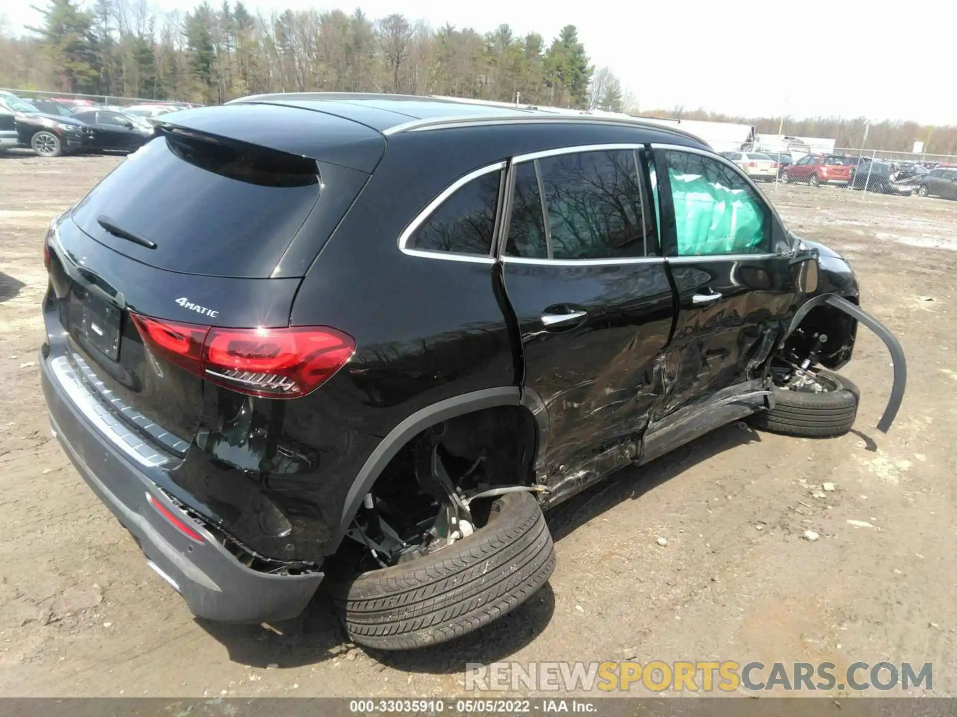 4 Photograph of a damaged car W1N4N4HB3NJ338437 MERCEDES-BENZ GLA 2022