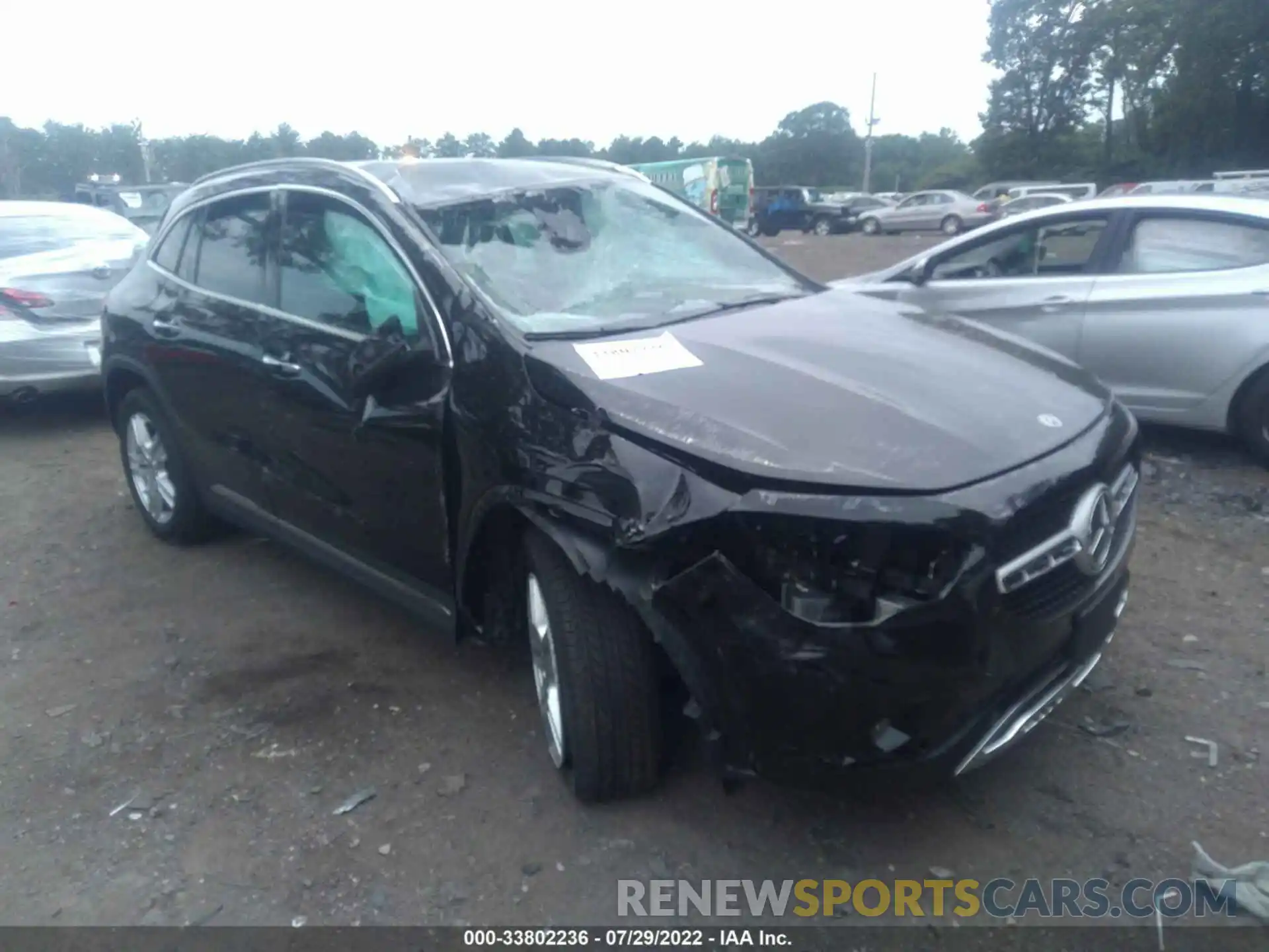 1 Photograph of a damaged car W1N4N4HB3NJ400550 MERCEDES-BENZ GLA 2022