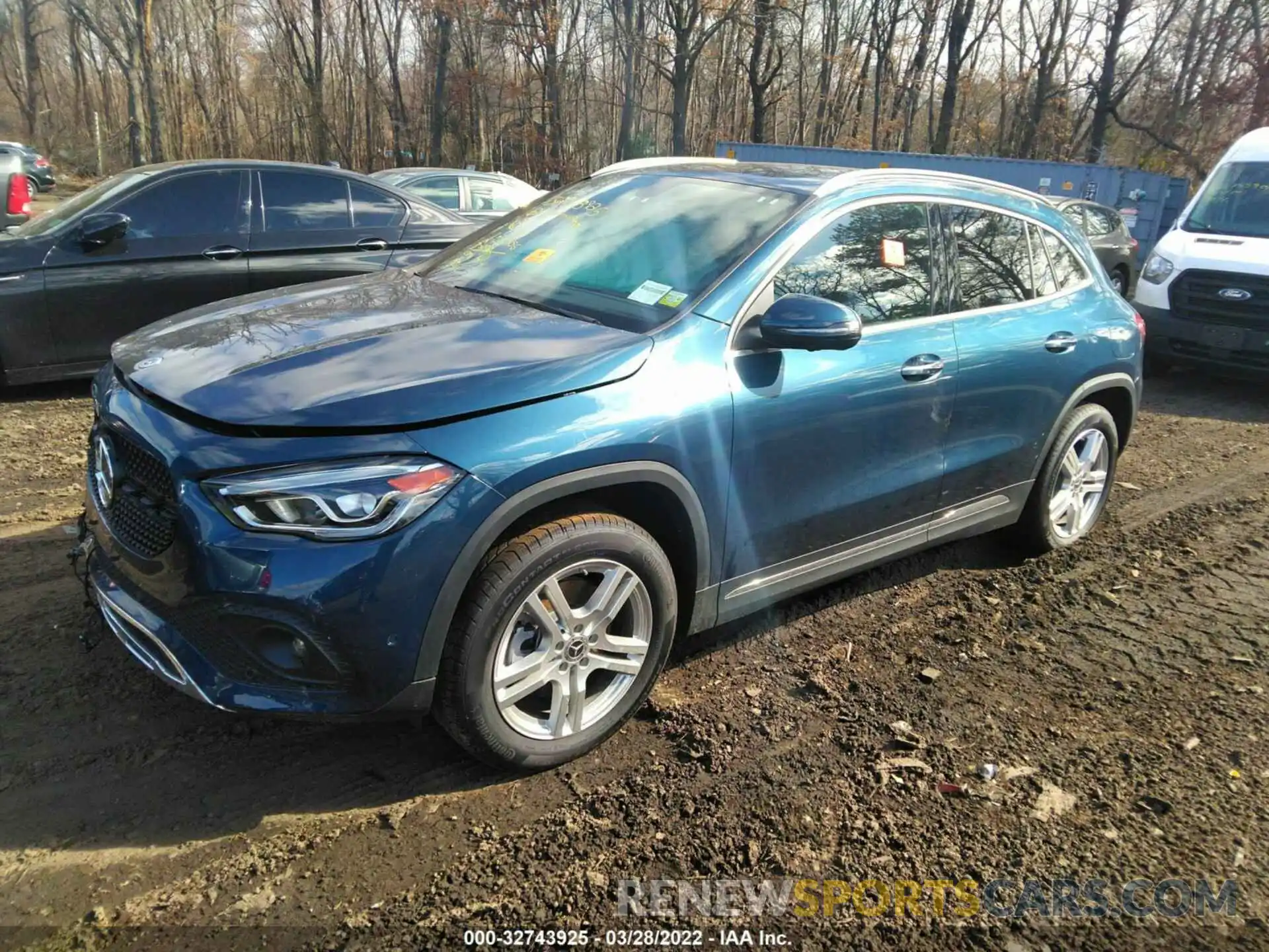 2 Photograph of a damaged car W1N4N4HB6NJ322670 MERCEDES-BENZ GLA 2022