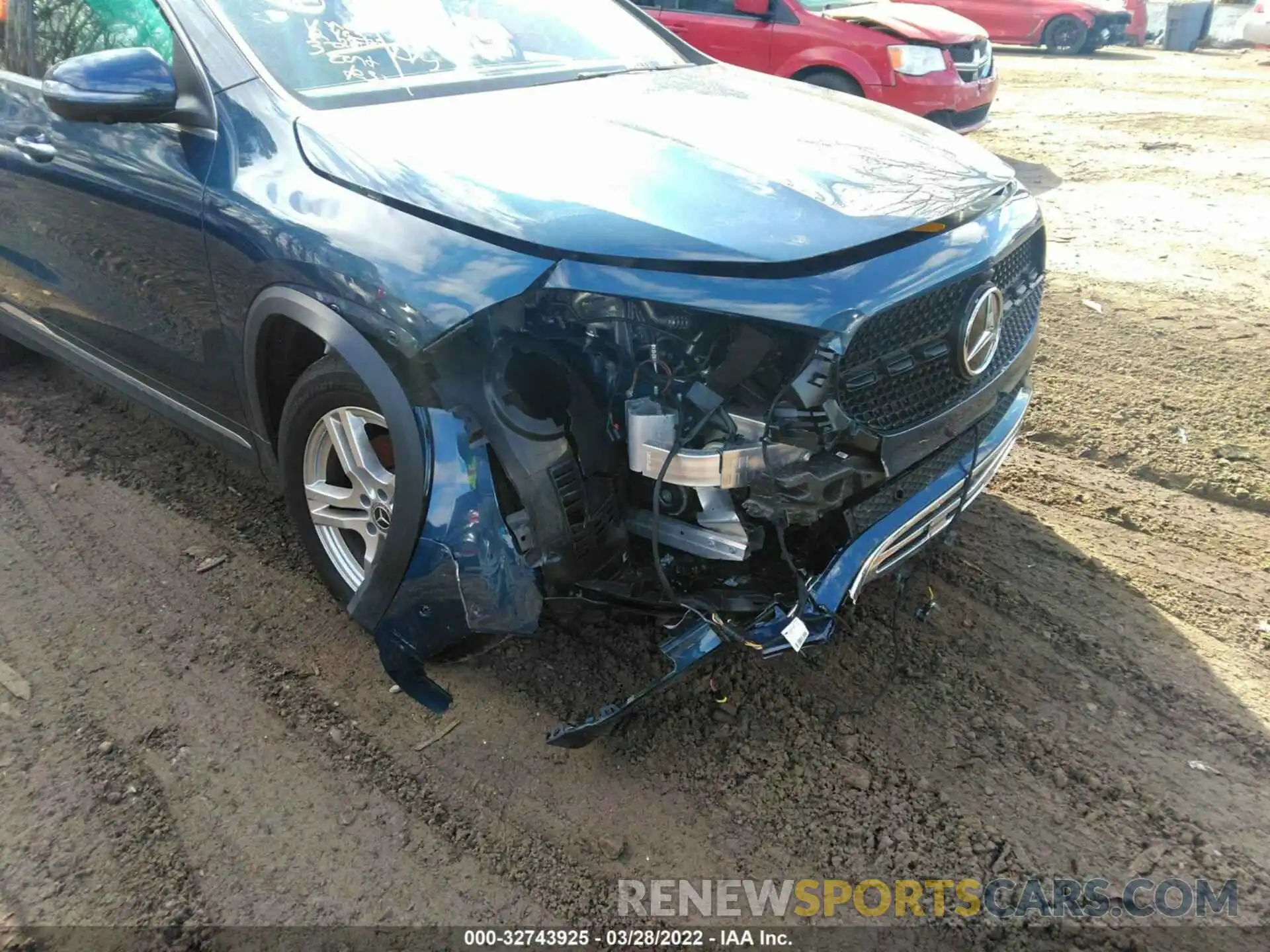 6 Photograph of a damaged car W1N4N4HB6NJ322670 MERCEDES-BENZ GLA 2022