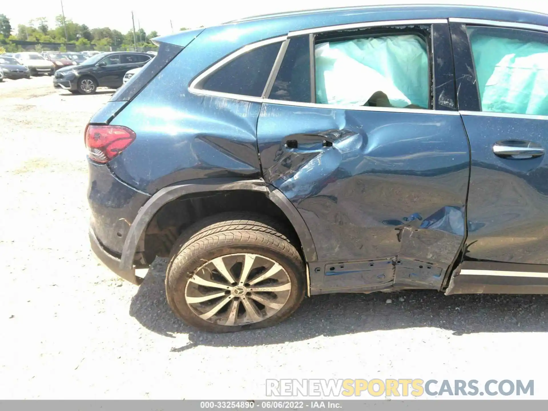 6 Photograph of a damaged car W1N4N4HB7NJ377516 MERCEDES-BENZ GLA 2022