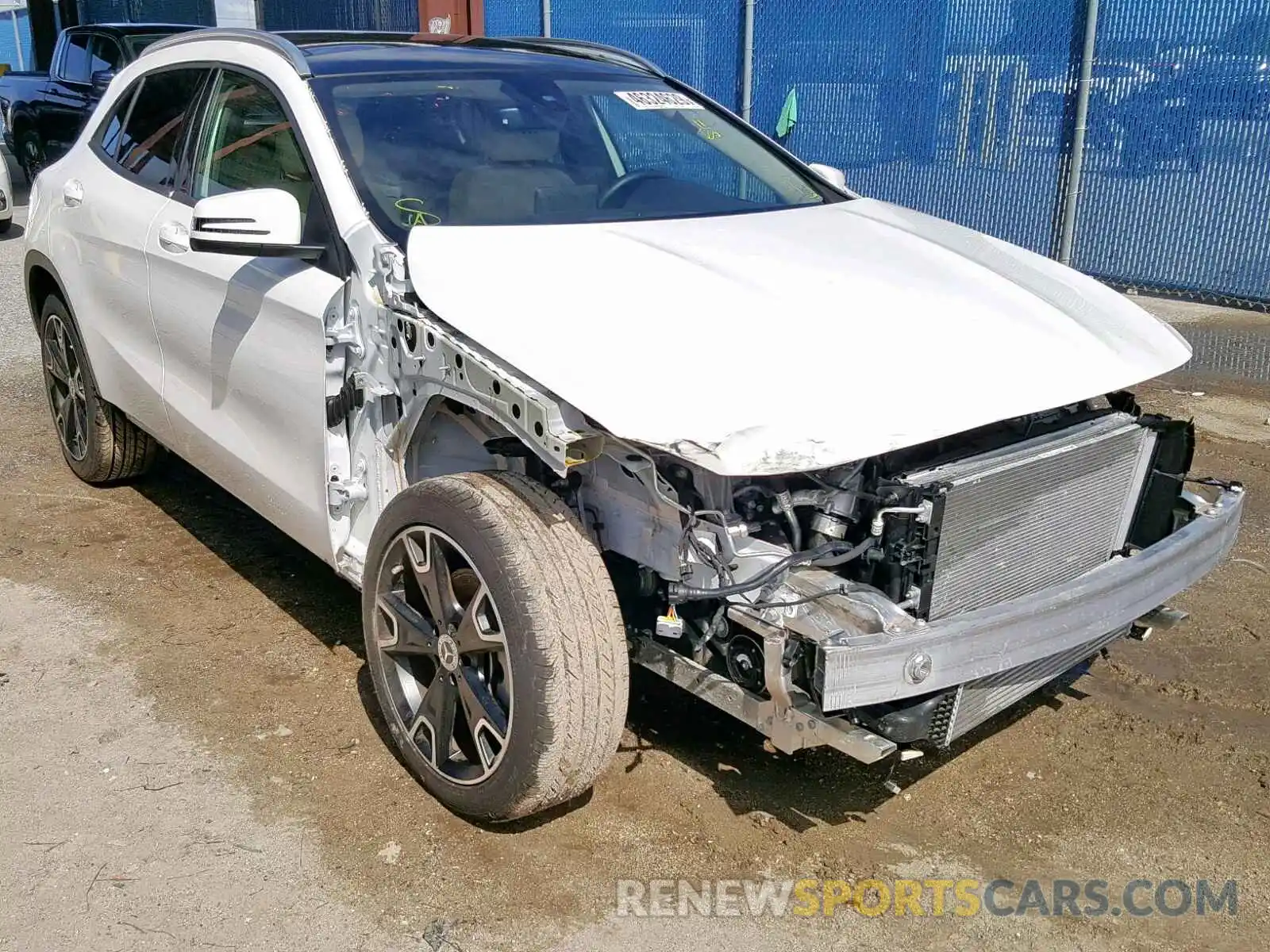 1 Photograph of a damaged car WDCTG4EB5KU012080 MERCEDES-BENZ GLA 250 2019