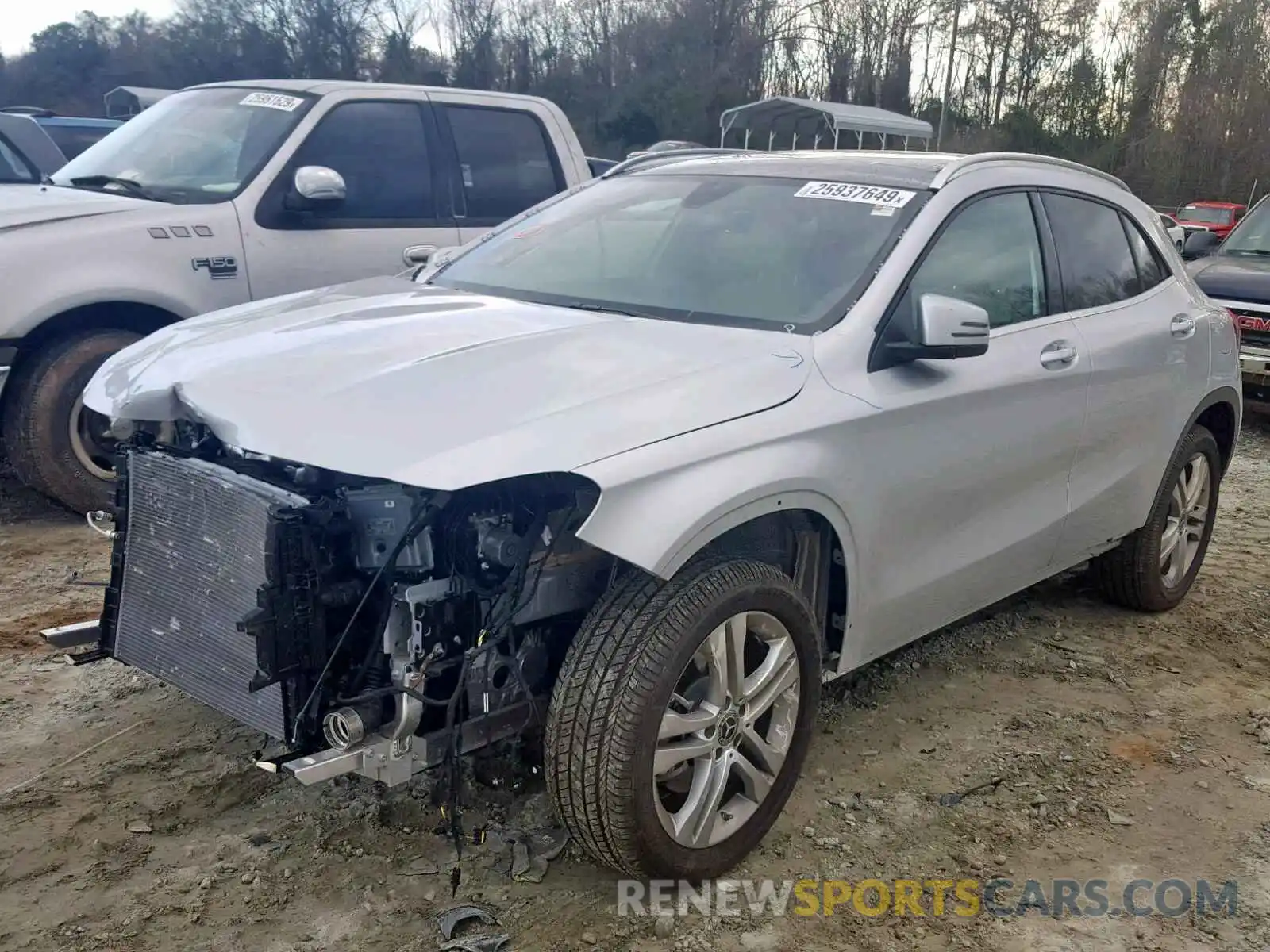 2 Фотография поврежденного автомобиля WDCTG4EB6KU000844 MERCEDES-BENZ GLA 250 2019