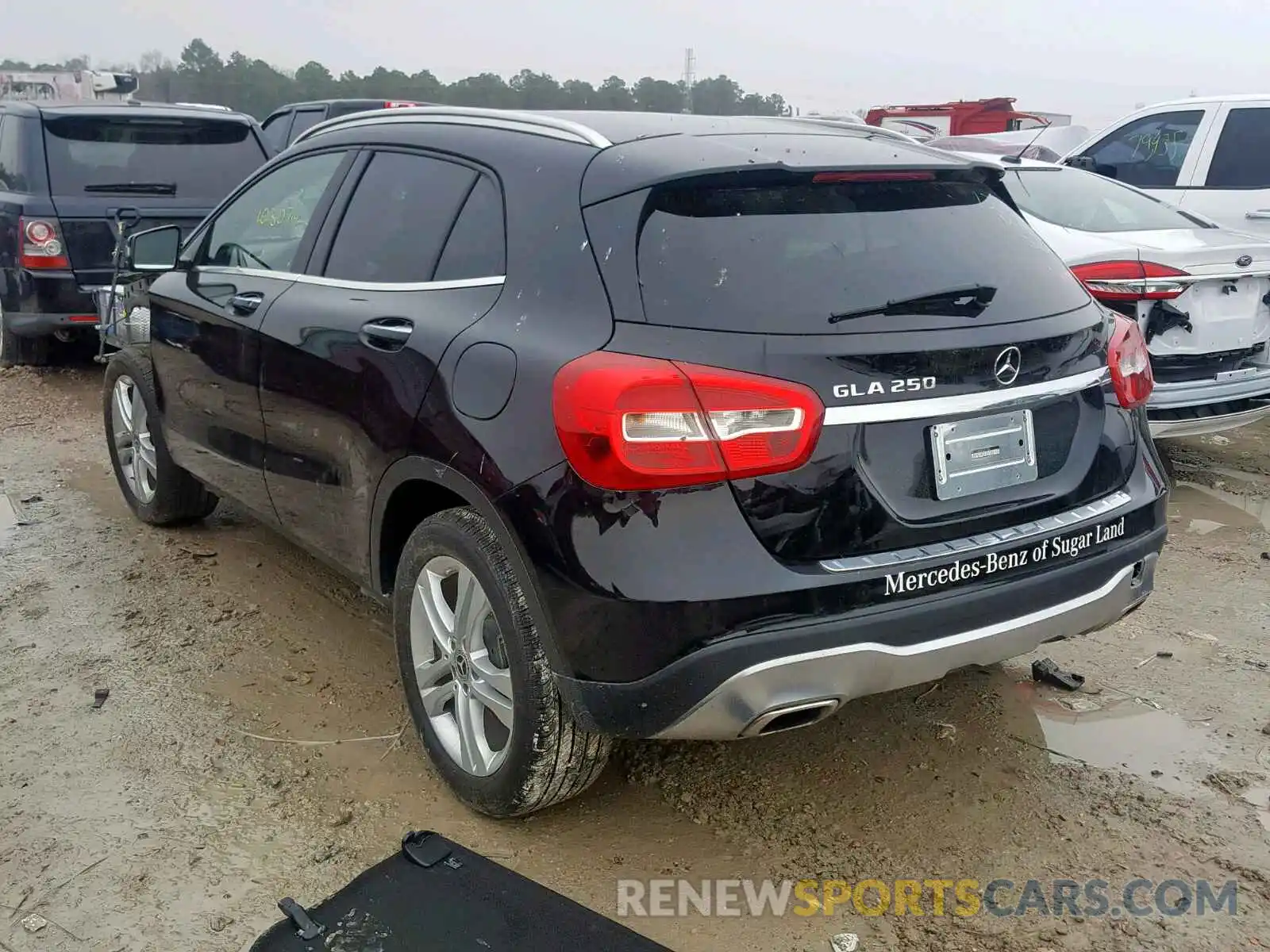 3 Photograph of a damaged car WDCTG4EBXKU001382 MERCEDES-BENZ GLA 250 2019