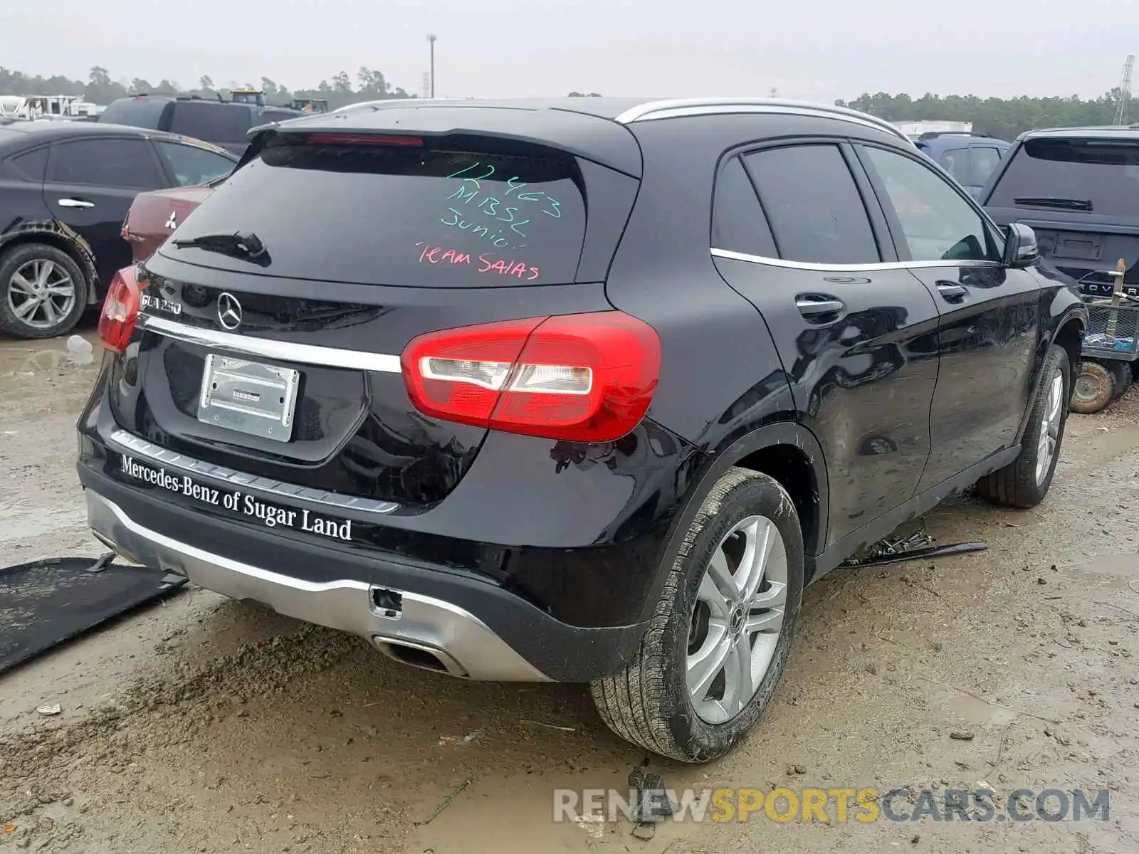 4 Photograph of a damaged car WDCTG4EBXKU001382 MERCEDES-BENZ GLA 250 2019