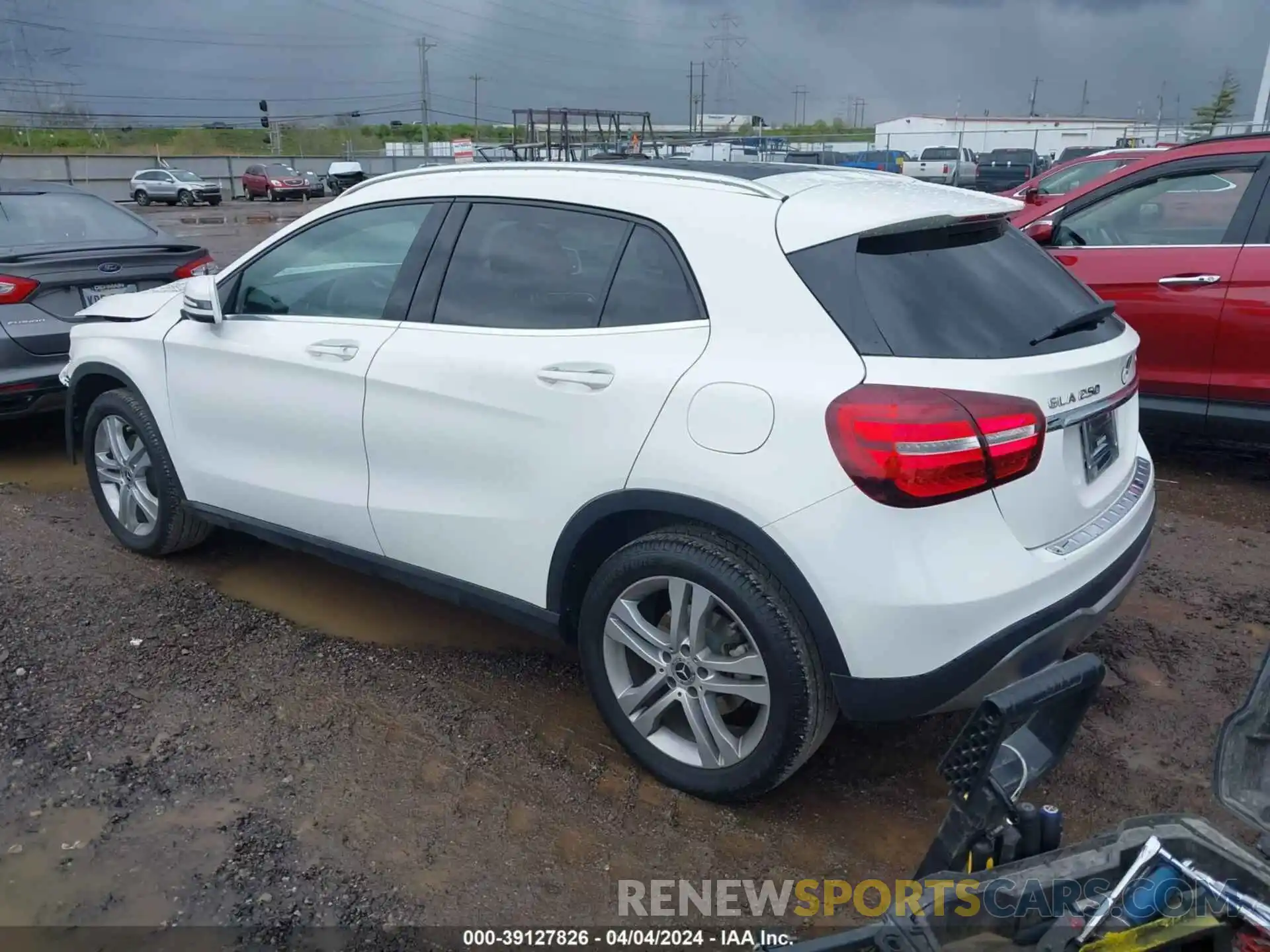 3 Photograph of a damaged car WDCTG4GB3KU020045 MERCEDES-BENZ GLA 250 2019