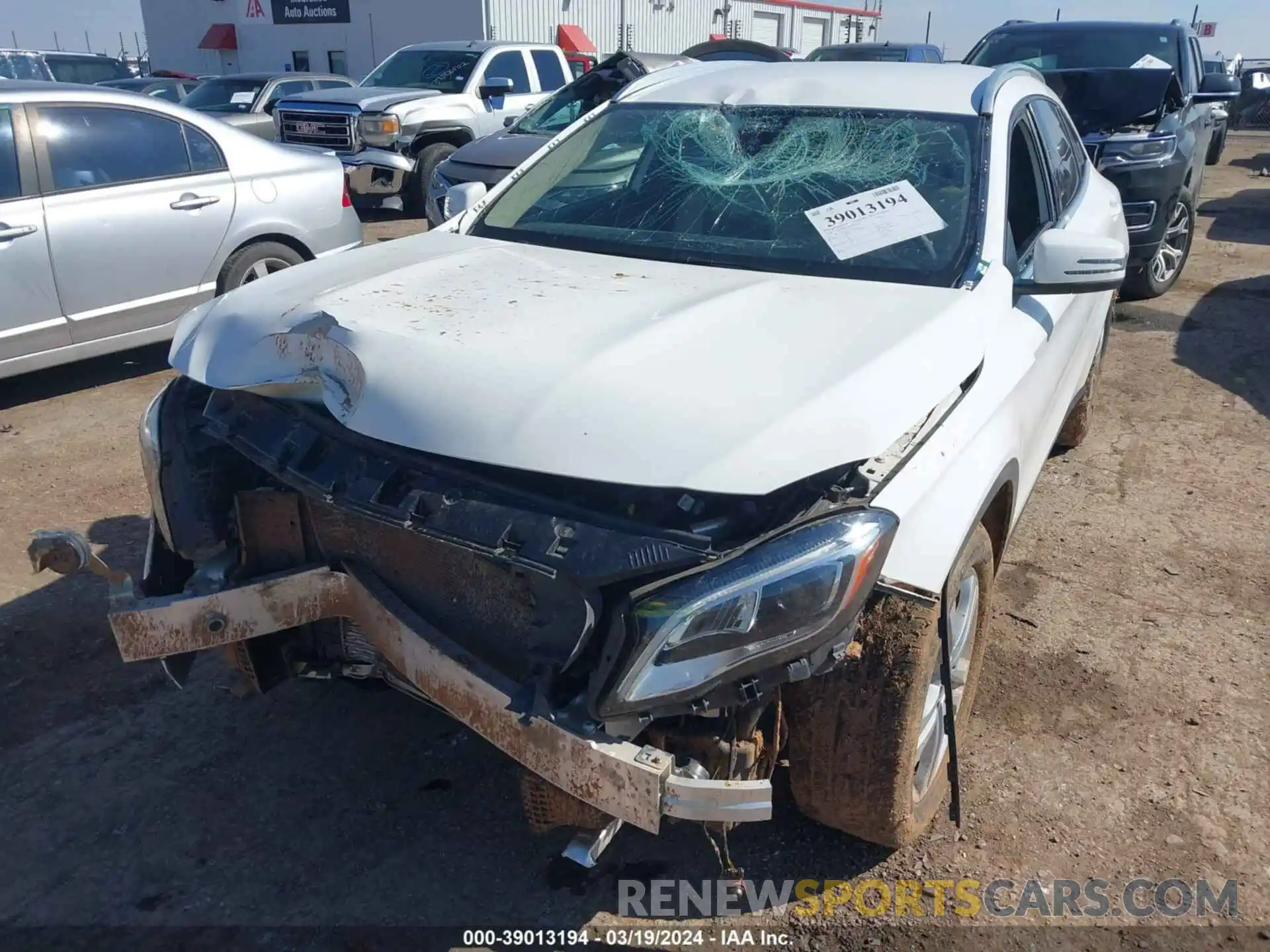 6 Photograph of a damaged car W1NTG4EB1LU029135 MERCEDES-BENZ GLA 250 2020