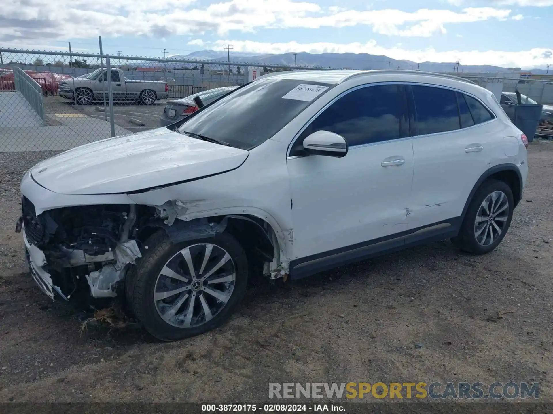 2 Photograph of a damaged car W1N4N4GB4MJ311652 MERCEDES-BENZ GLA 250 2021