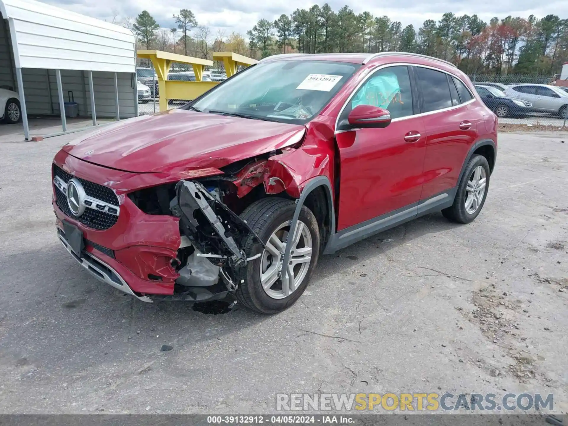 2 Photograph of a damaged car W1N4N4HB8MJ207521 MERCEDES-BENZ GLA 250 2021