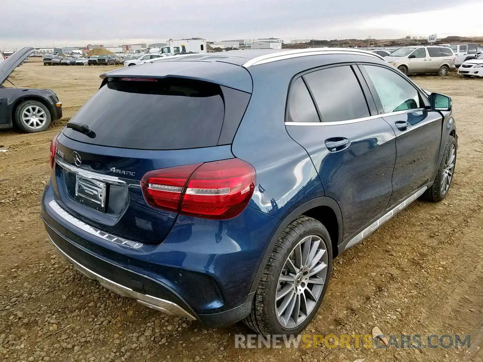 4 Photograph of a damaged car WDCTG4GB0KJ622371 MERCEDES-BENZ GLA 250 4M 2019