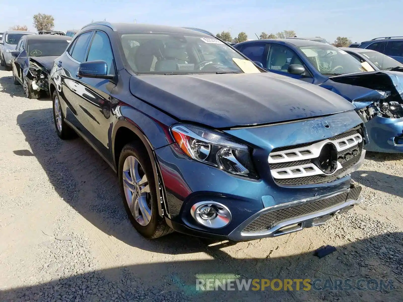 1 Photograph of a damaged car WDCTG4GB2KJ618158 MERCEDES-BENZ GLA 250 4M 2019