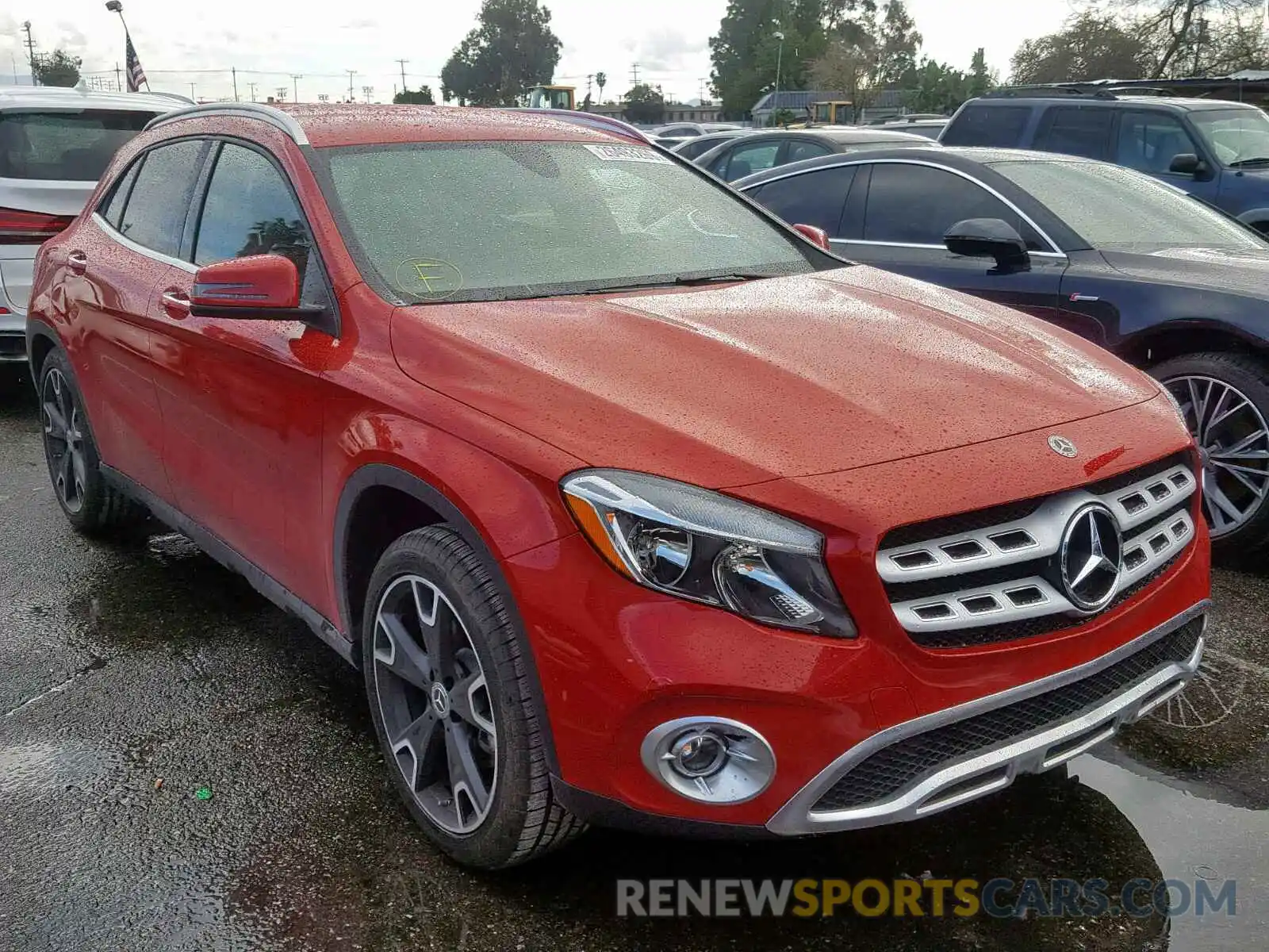 1 Photograph of a damaged car WDCTG4GB2KU003625 MERCEDES-BENZ GLA 250 4M 2019