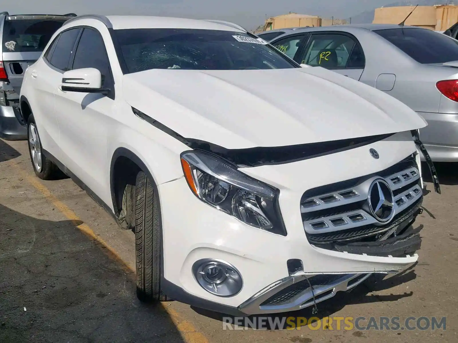 1 Photograph of a damaged car WDCTG4GB3KU002788 MERCEDES-BENZ GLA 250 4M 2019