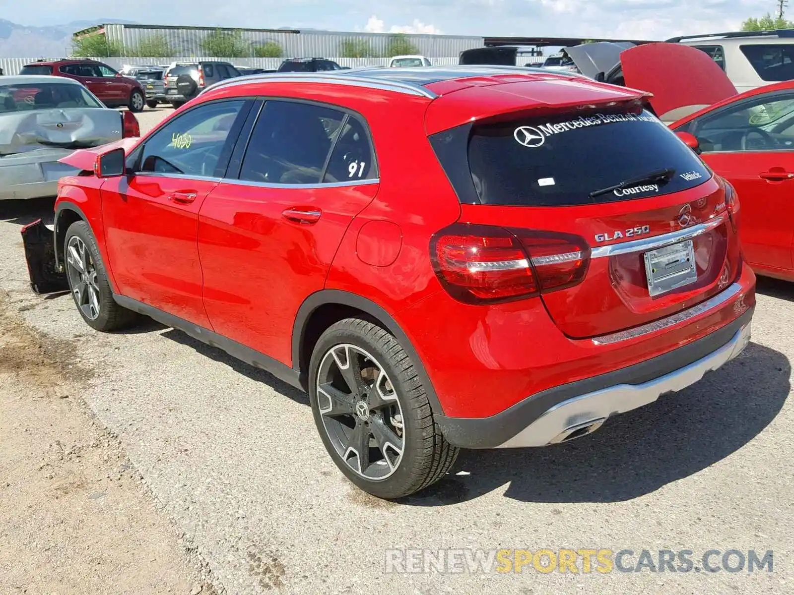 3 Photograph of a damaged car WDCTG4GB4KU007398 MERCEDES-BENZ GLA 250 4M 2019