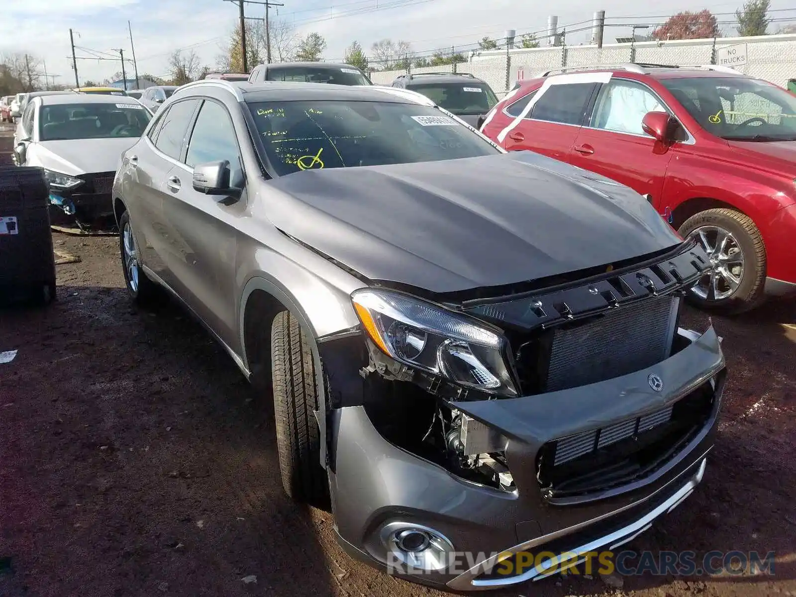 1 Photograph of a damaged car WDCTG4GB6KJ553072 MERCEDES-BENZ GLA 250 4M 2019