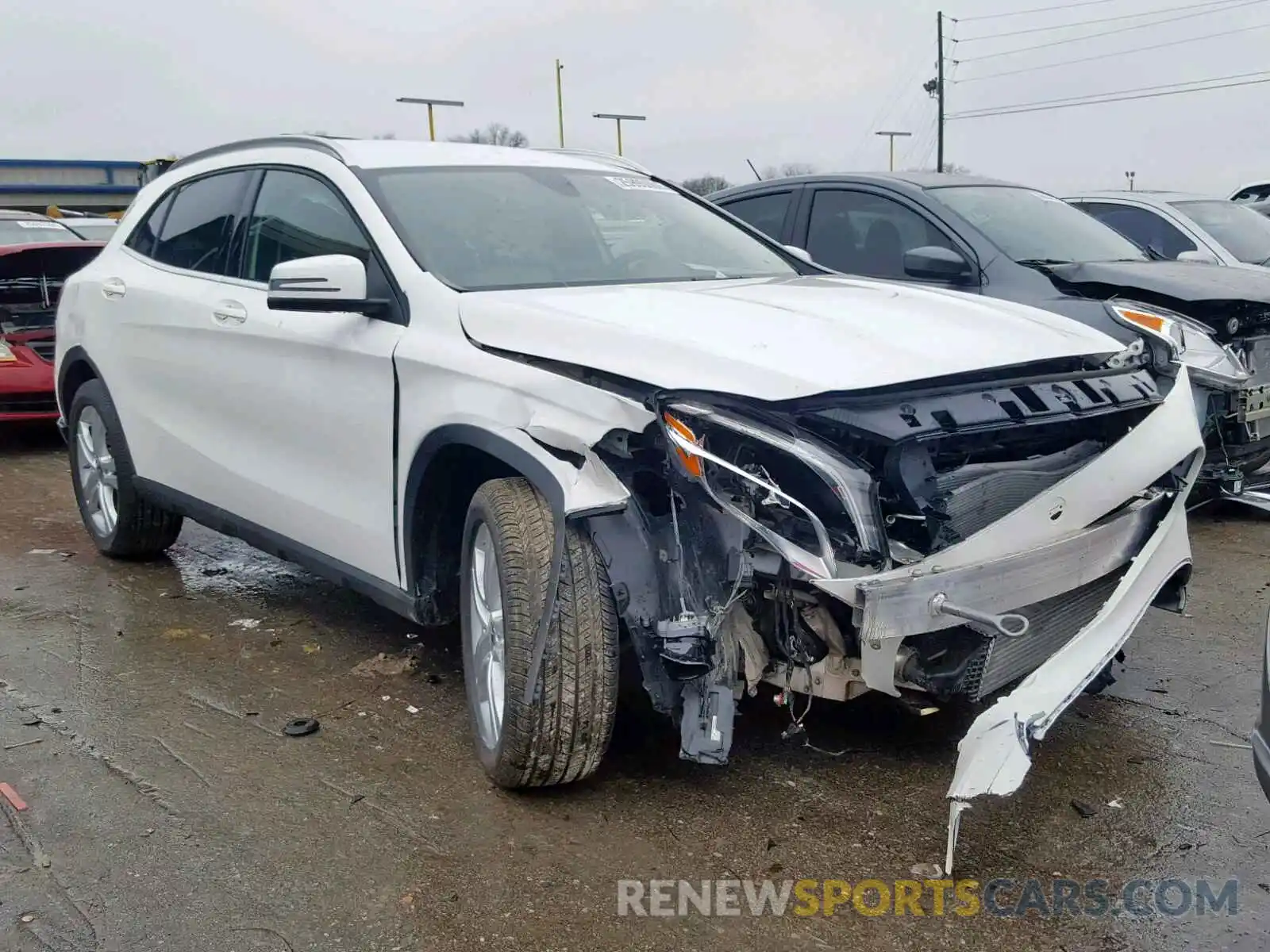 1 Photograph of a damaged car WDCTG4GBXKU000889 MERCEDES-BENZ GLA 250 4M 2019