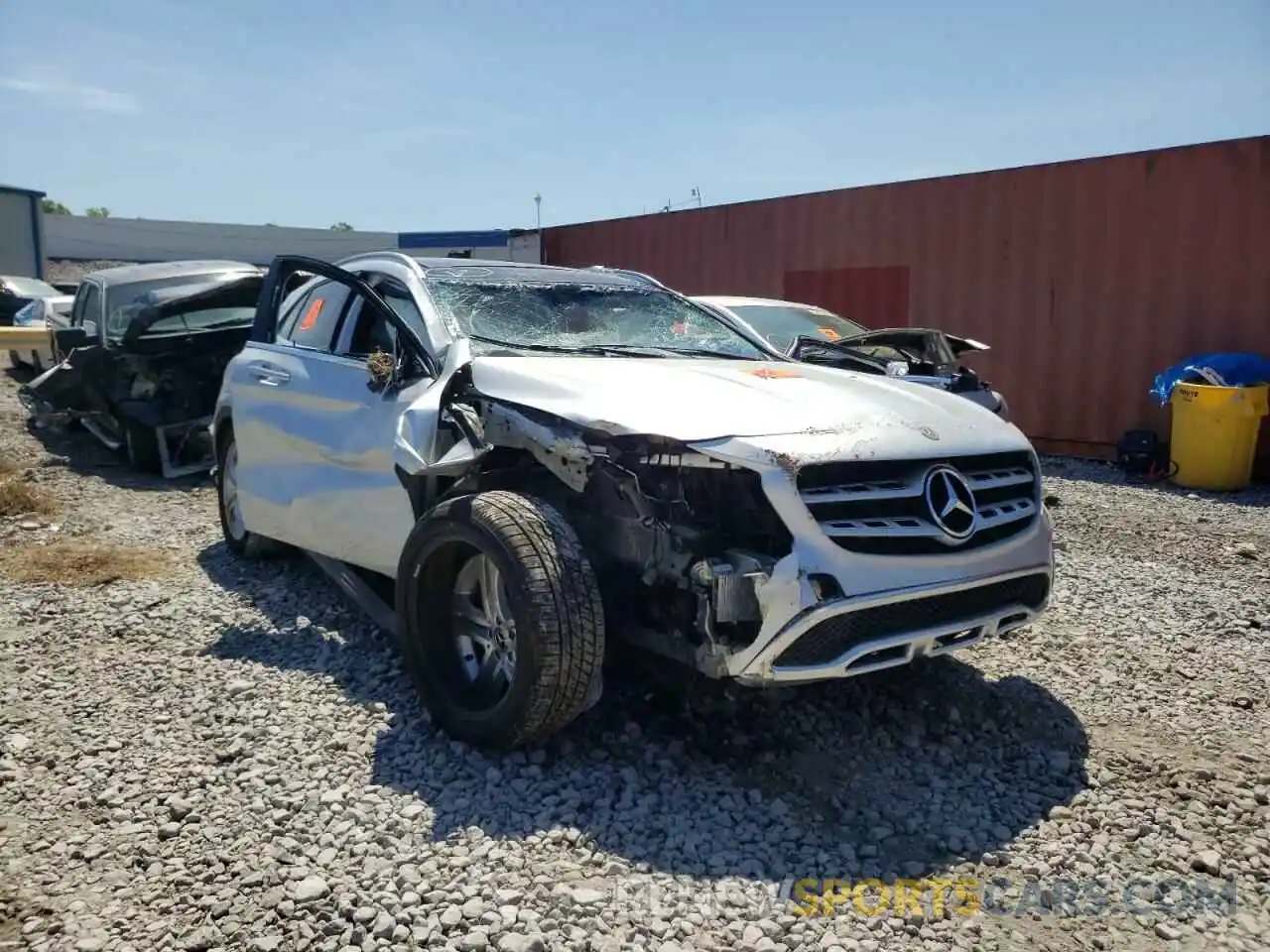 1 Фотография поврежденного автомобиля WDCTG4EB1KU009712 MERCEDES-BENZ GLA-CLASS 2019