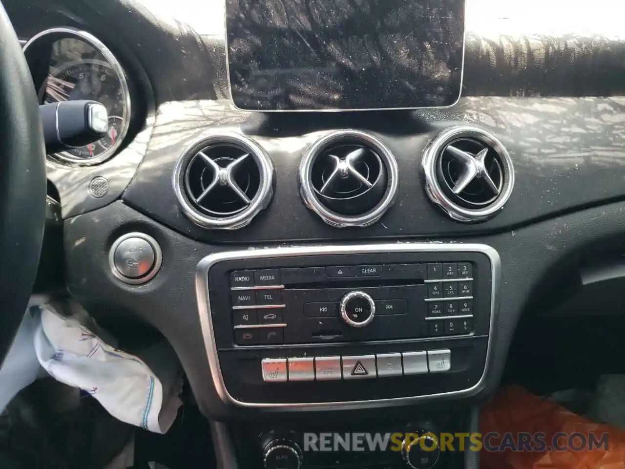 9 Photograph of a damaged car WDCTG4EB1KU009712 MERCEDES-BENZ GLA-CLASS 2019