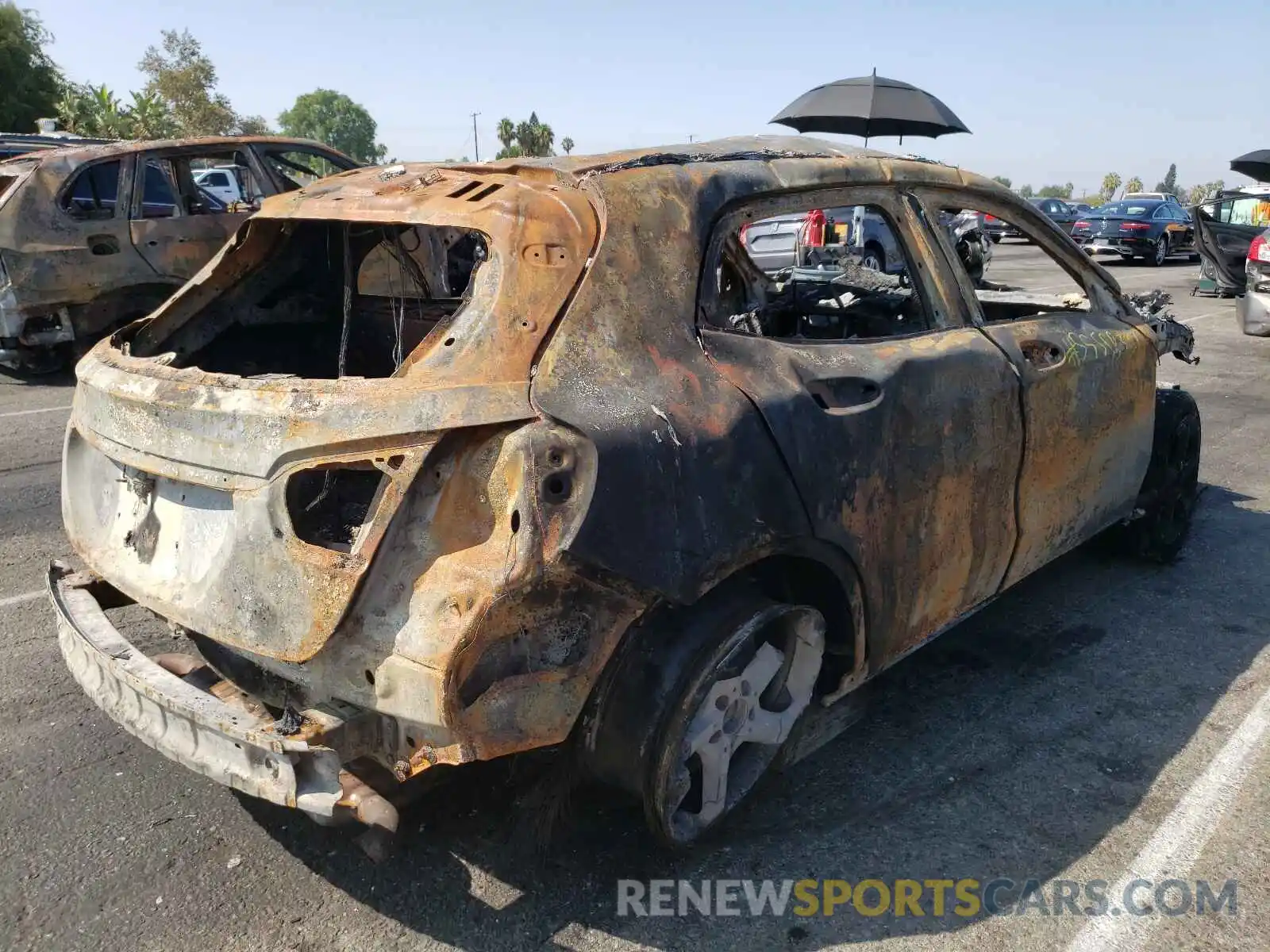 4 Photograph of a damaged car WDCTG4EB1KU010097 MERCEDES-BENZ GLA-CLASS 2019