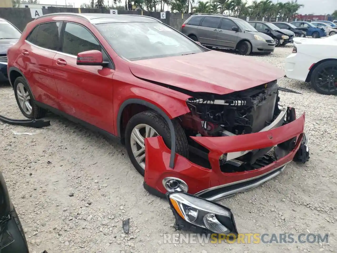 1 Photograph of a damaged car WDCTG4EB1KU014599 MERCEDES-BENZ GLA-CLASS 2019