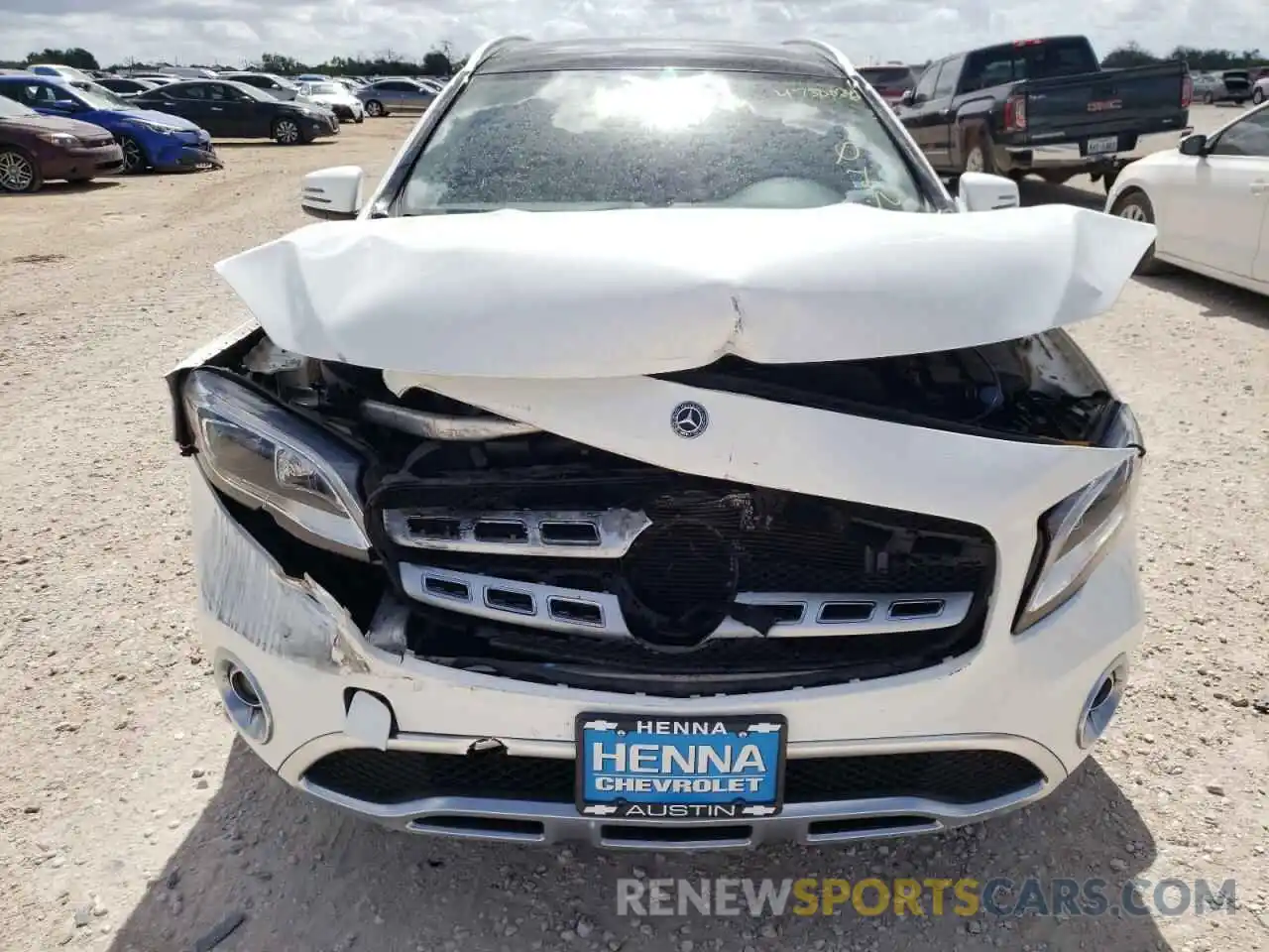 9 Photograph of a damaged car WDCTG4EB3KJ554019 MERCEDES-BENZ GLA-CLASS 2019