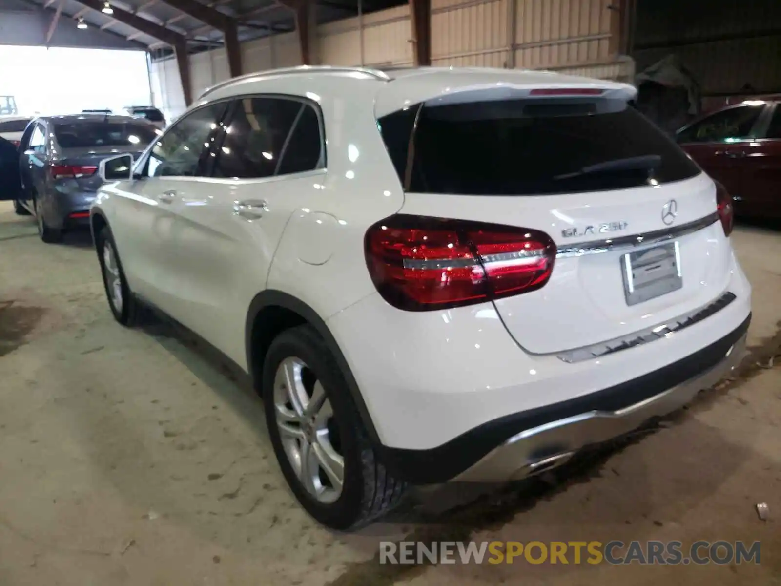 3 Photograph of a damaged car WDCTG4EB3KJ628720 MERCEDES-BENZ GLA-CLASS 2019