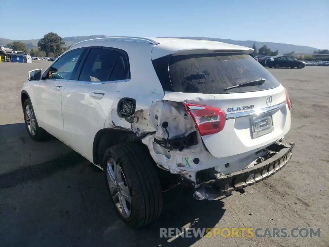 9 Photograph of a damaged car WDCTG4EB3KU002485 MERCEDES-BENZ GLA-CLASS 2019