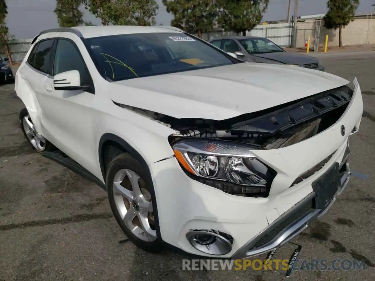 1 Photograph of a damaged car WDCTG4EB4KU005055 MERCEDES-BENZ GLA-CLASS 2019