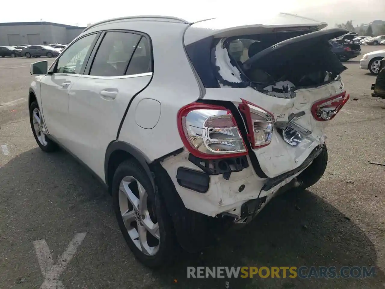 3 Photograph of a damaged car WDCTG4EB4KU005055 MERCEDES-BENZ GLA-CLASS 2019