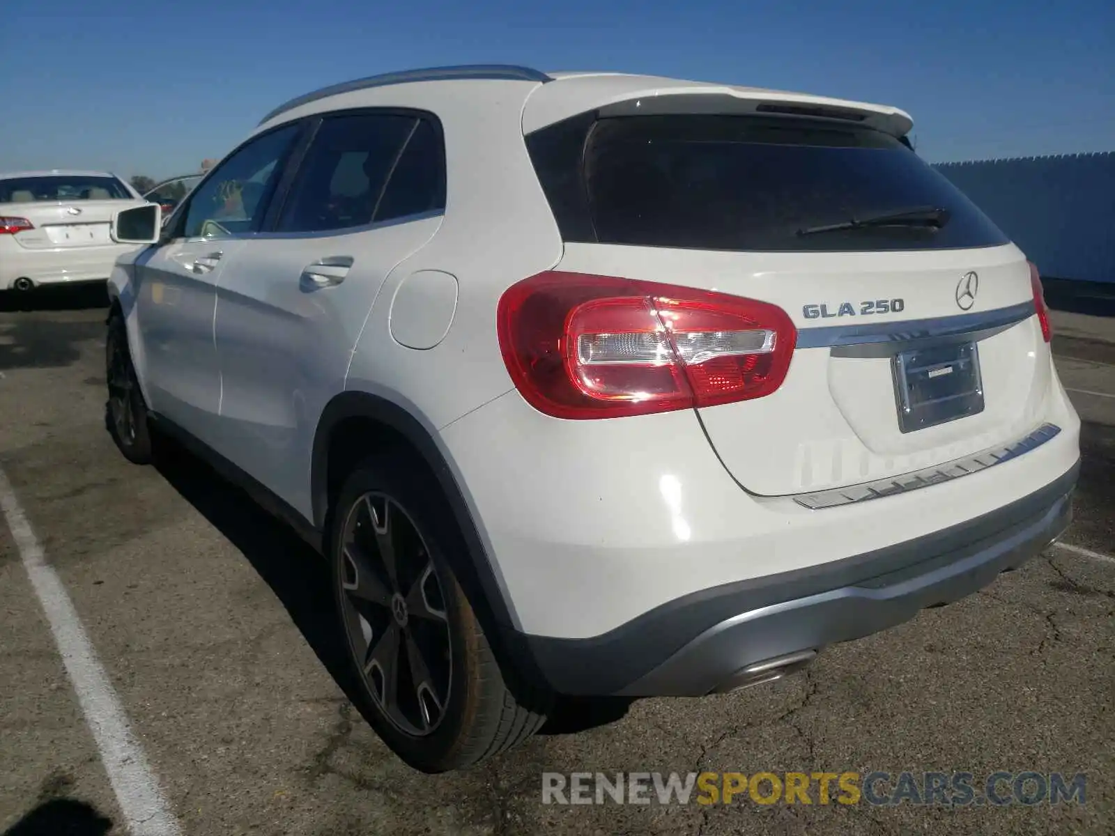 3 Photograph of a damaged car WDCTG4EB4KU012930 MERCEDES-BENZ GLA-CLASS 2019