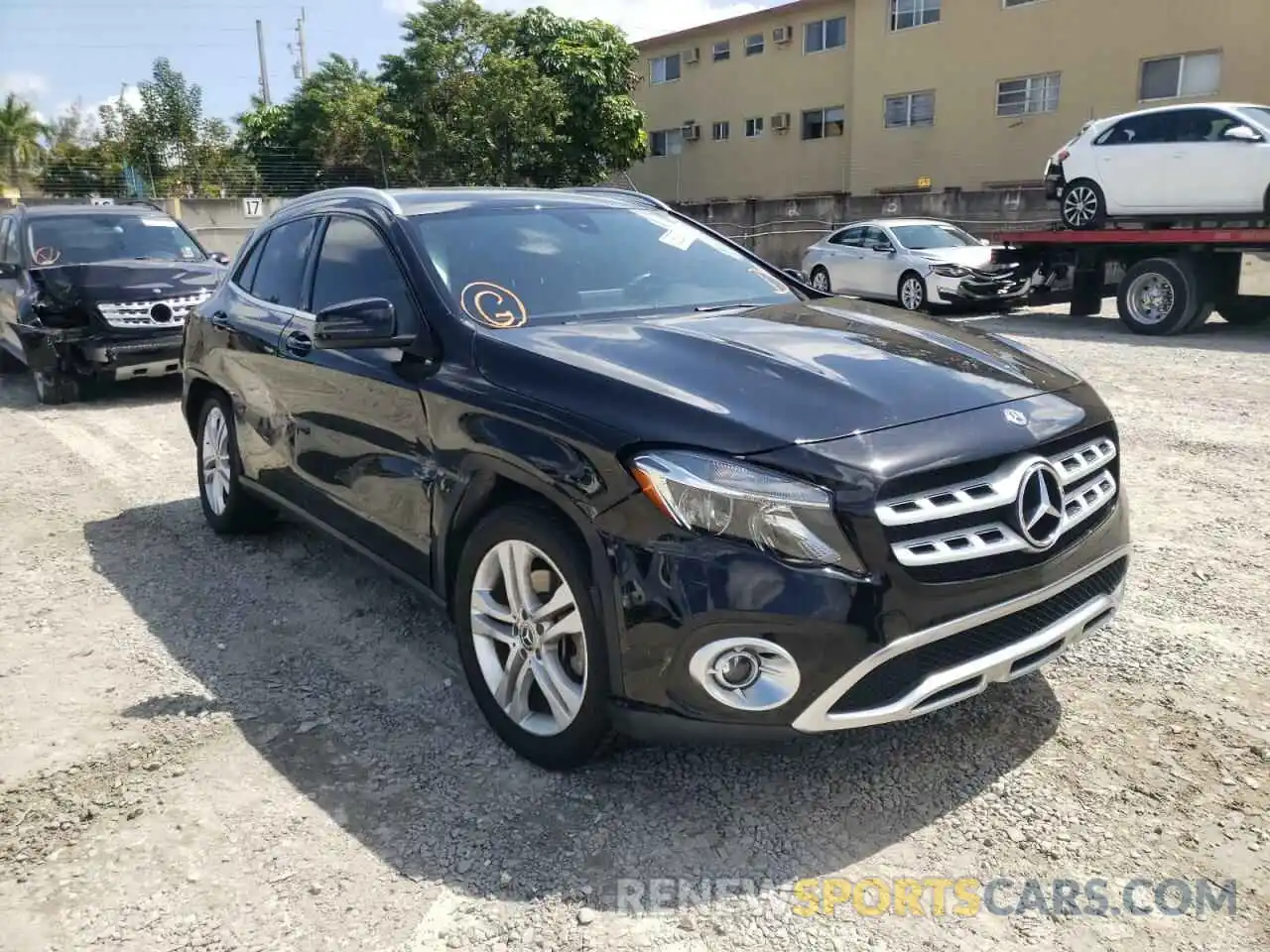 1 Photograph of a damaged car WDCTG4EB4KU013334 MERCEDES-BENZ GLA-CLASS 2019