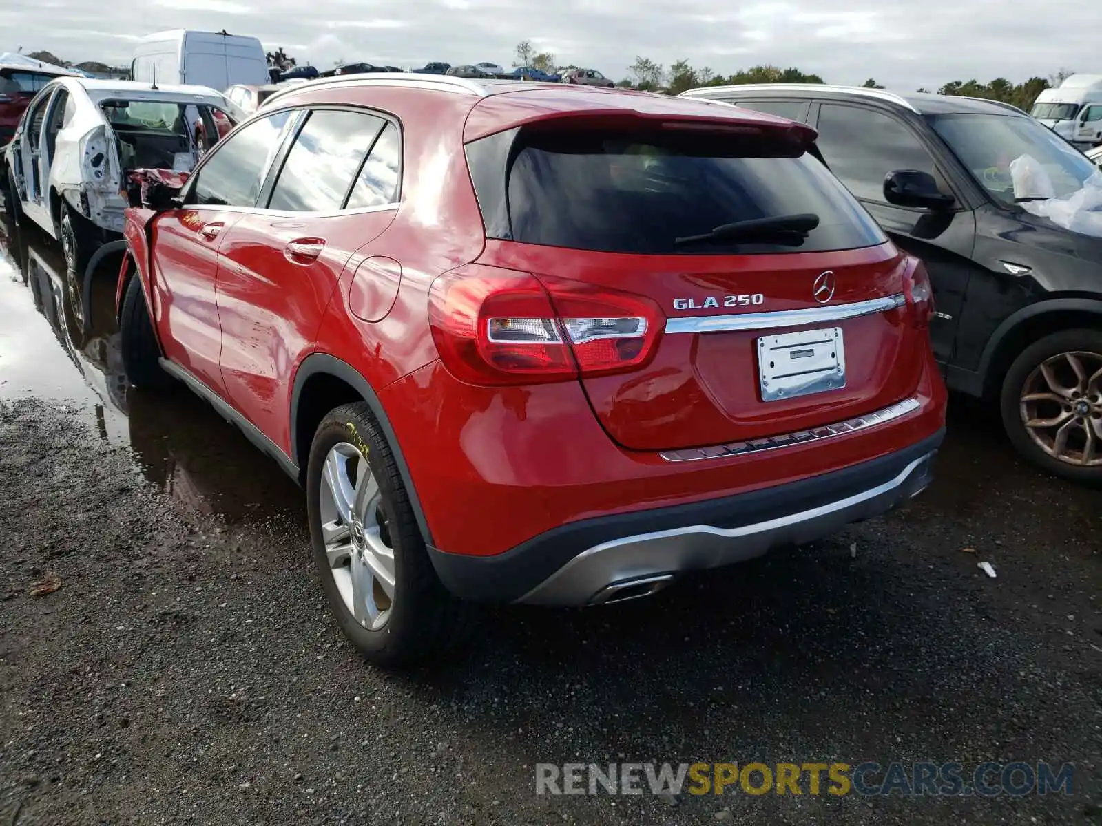 3 Photograph of a damaged car WDCTG4EB4KU015214 MERCEDES-BENZ GLA-CLASS 2019