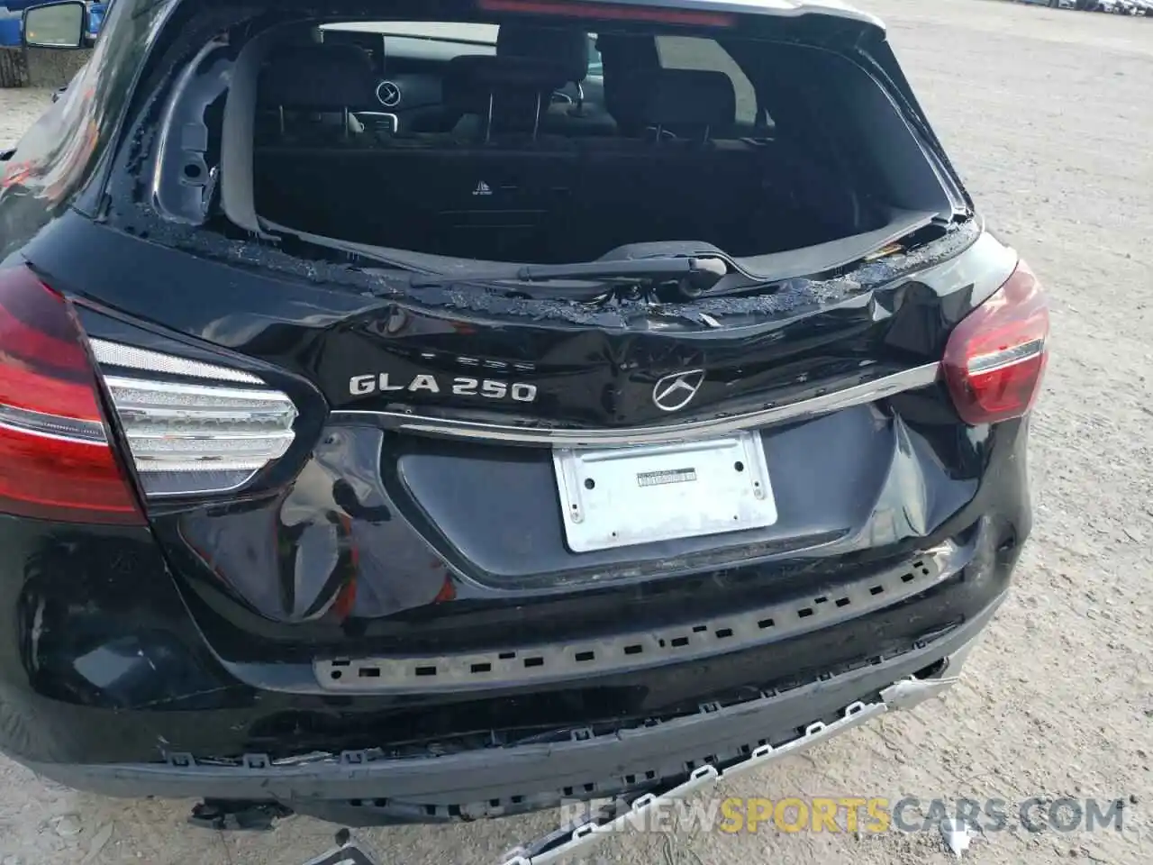 9 Photograph of a damaged car WDCTG4EB5KU005730 MERCEDES-BENZ GLA-CLASS 2019