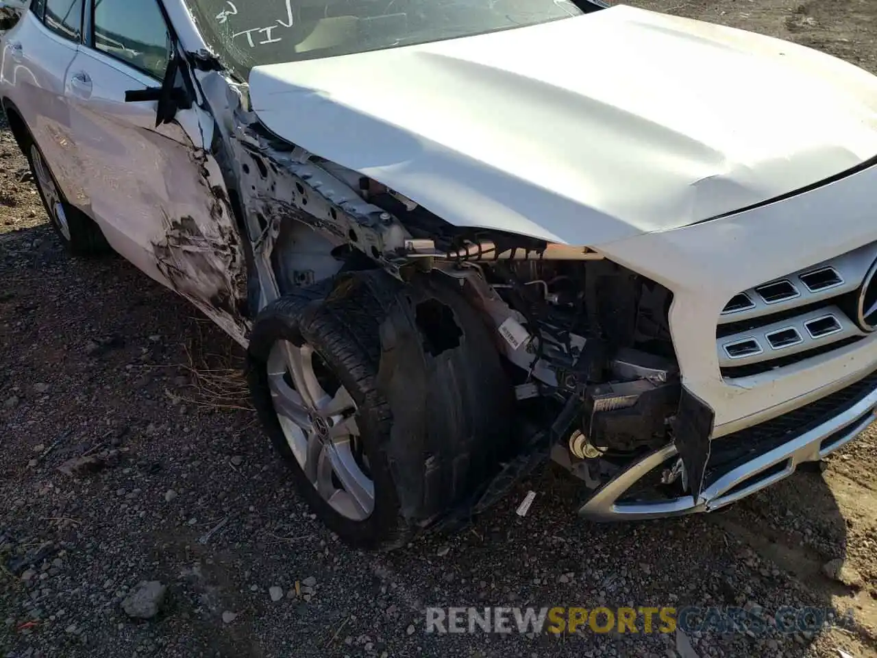 9 Photograph of a damaged car WDCTG4EB5KU009356 MERCEDES-BENZ GLA-CLASS 2019