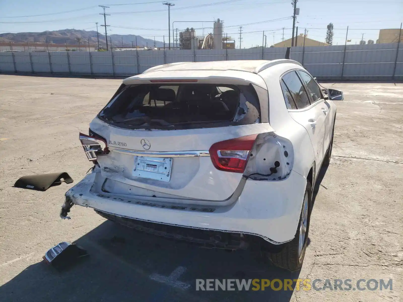 9 Photograph of a damaged car WDCTG4EB7KU002389 MERCEDES-BENZ GLA-CLASS 2019