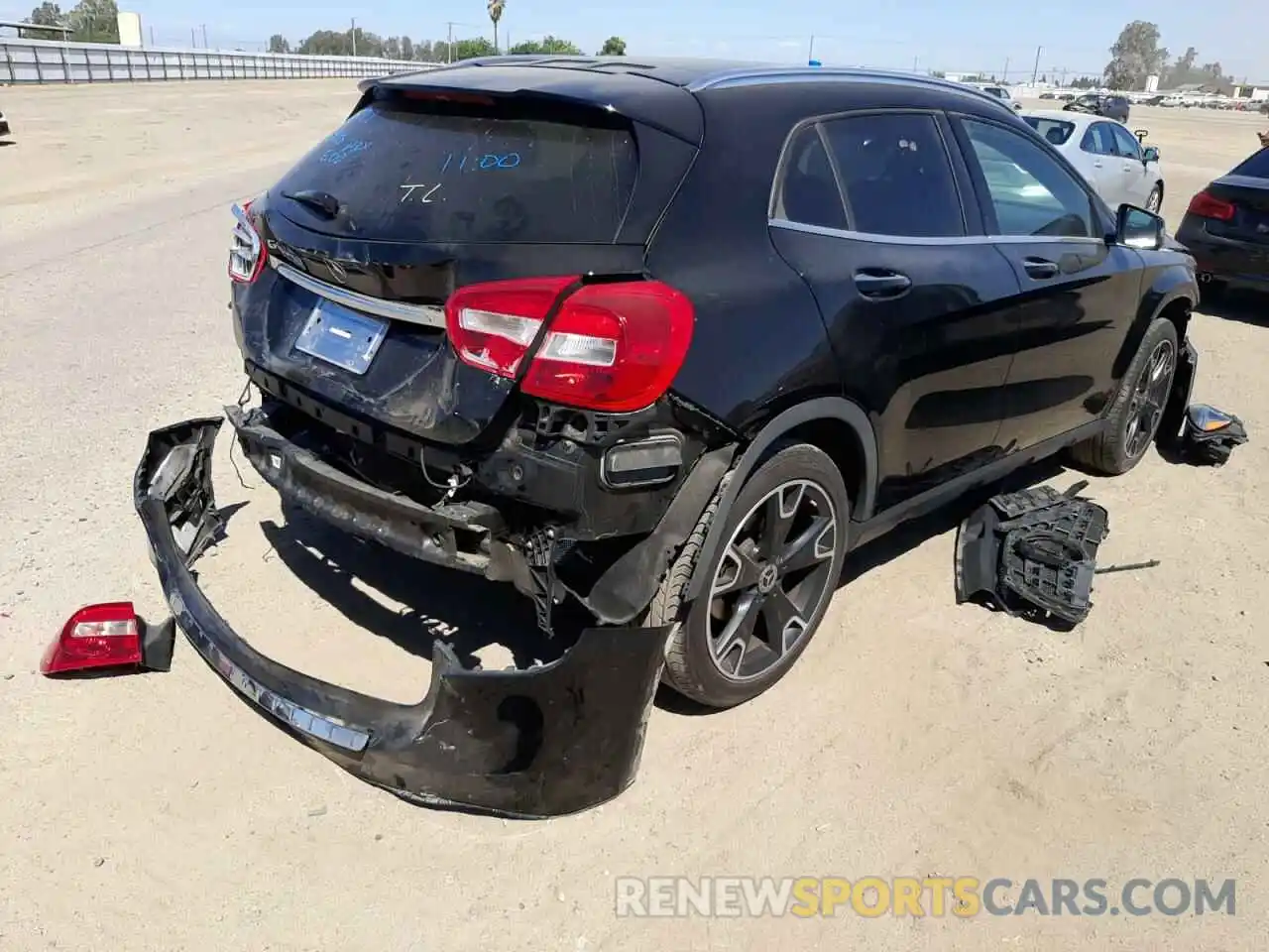 4 Photograph of a damaged car WDCTG4EB7KU008631 MERCEDES-BENZ GLA-CLASS 2019