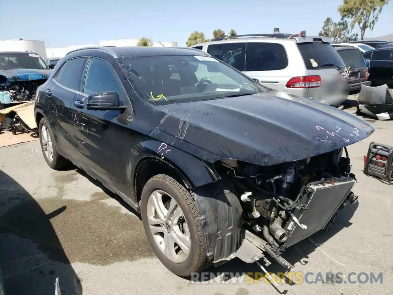 1 Photograph of a damaged car WDCTG4EB7KU010010 MERCEDES-BENZ GLA-CLASS 2019