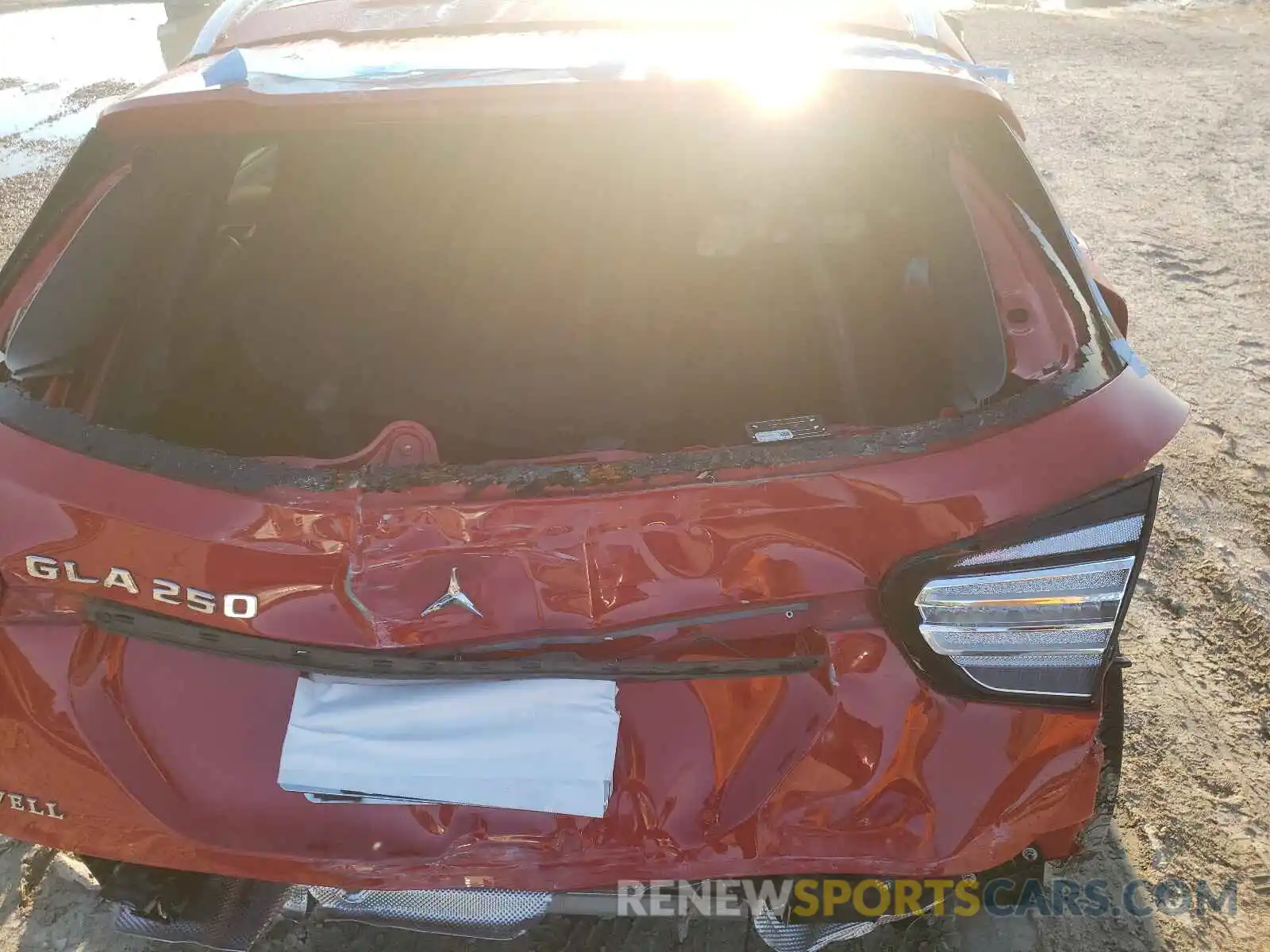 9 Photograph of a damaged car WDCTG4EB7KU020195 MERCEDES-BENZ GLA-CLASS 2019