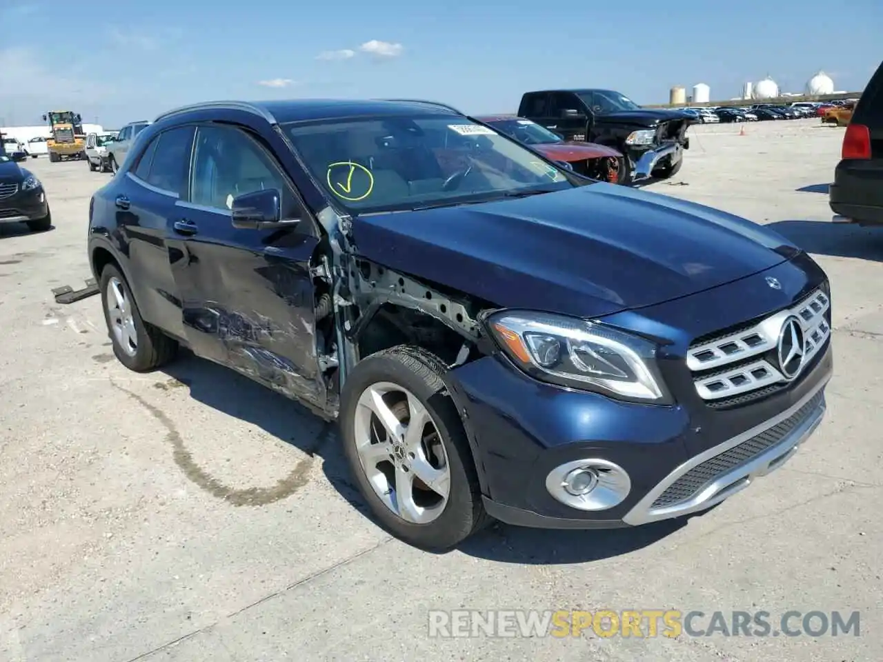 1 Фотография поврежденного автомобиля WDCTG4EB8KU000604 MERCEDES-BENZ GLA-CLASS 2019