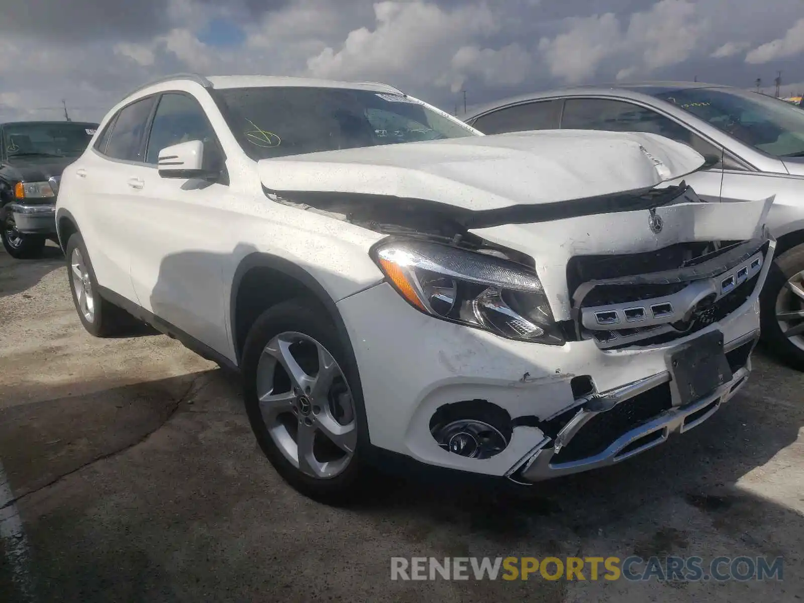 1 Photograph of a damaged car WDCTG4EB8KU006547 MERCEDES-BENZ GLA-CLASS 2019