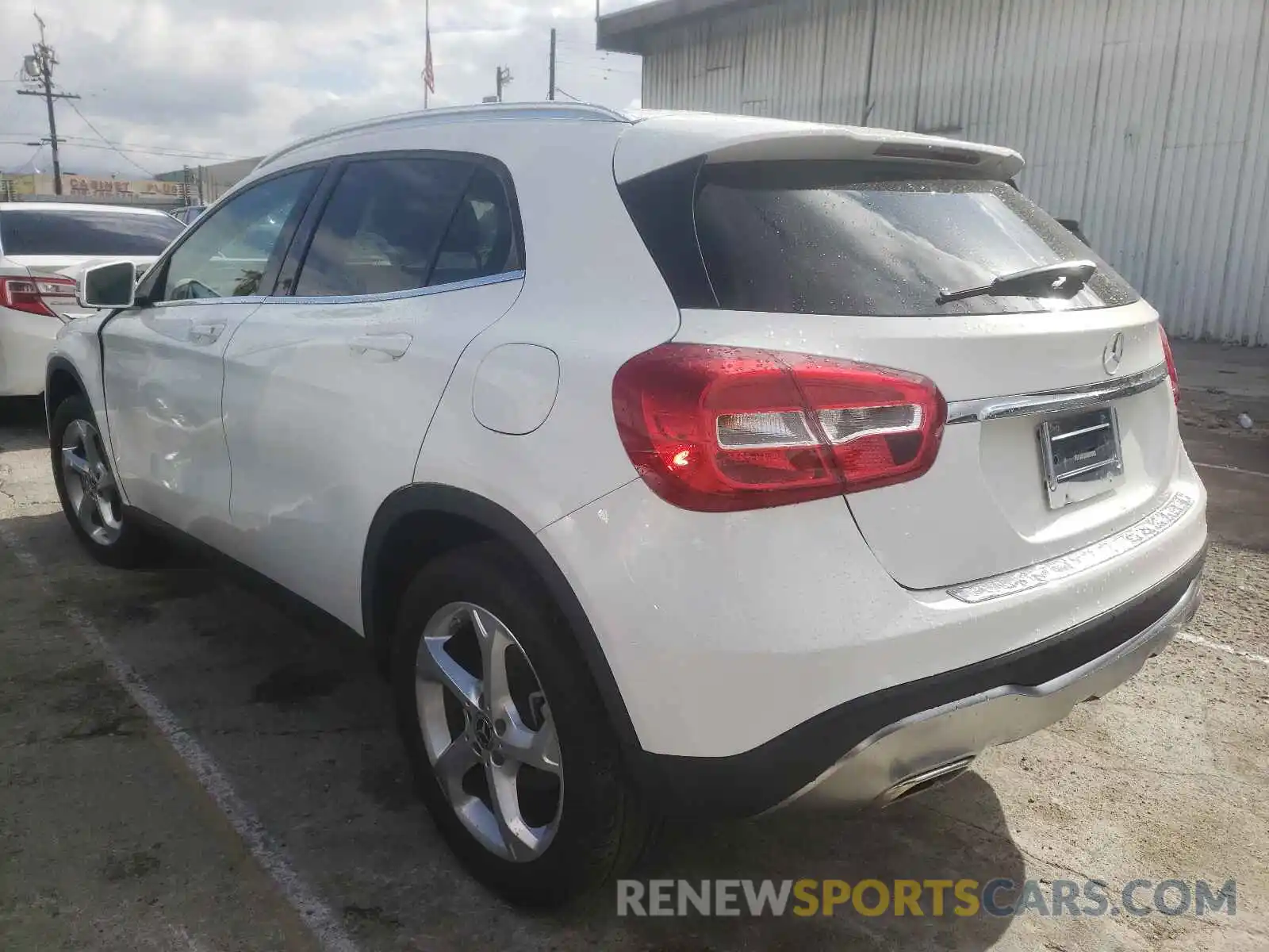 3 Photograph of a damaged car WDCTG4EB8KU006547 MERCEDES-BENZ GLA-CLASS 2019