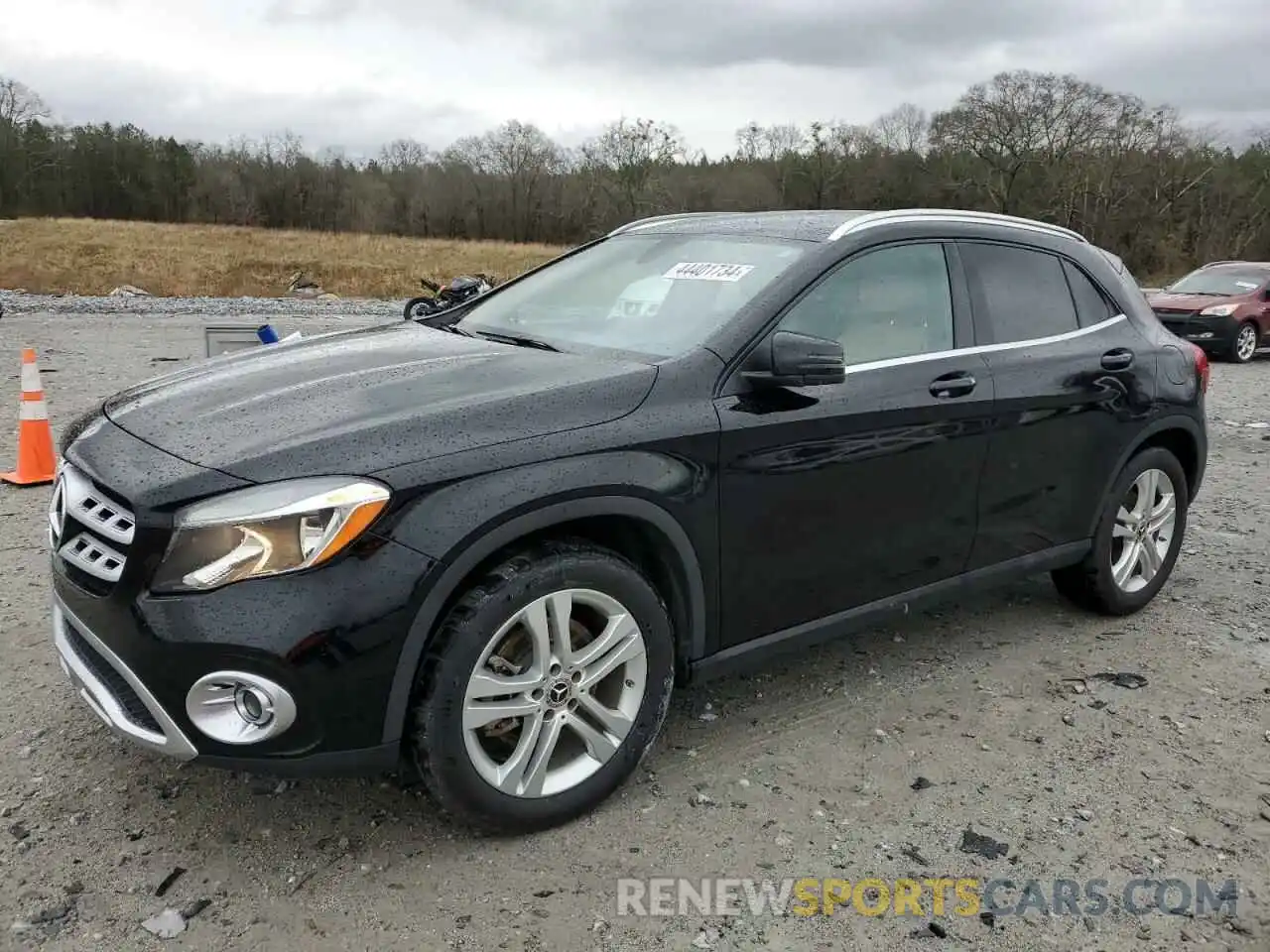 1 Photograph of a damaged car WDCTG4EB8KU017130 MERCEDES-BENZ GLA-CLASS 2019