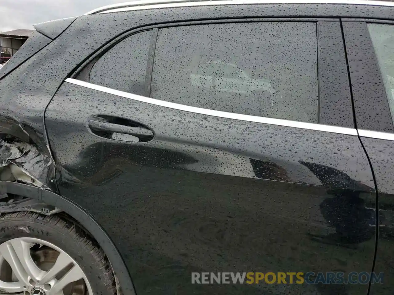 10 Photograph of a damaged car WDCTG4EB8KU017130 MERCEDES-BENZ GLA-CLASS 2019