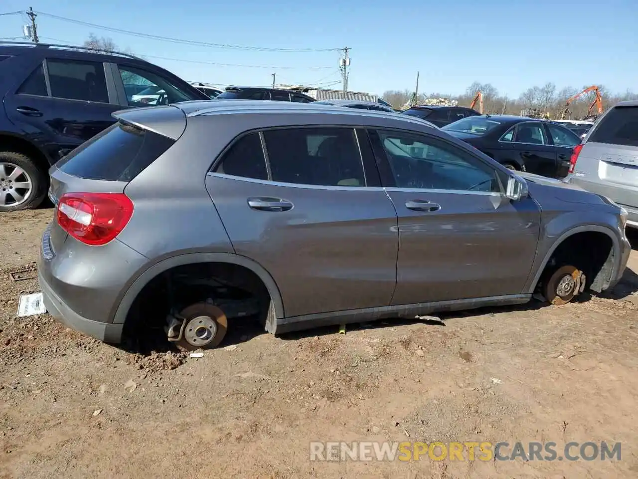 3 Photograph of a damaged car WDCTG4EB9KJ550962 MERCEDES-BENZ GLA-CLASS 2019