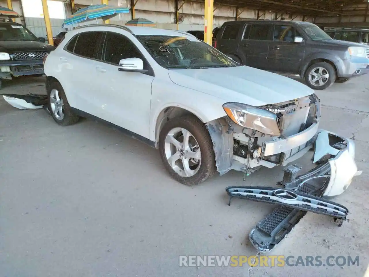 1 Photograph of a damaged car WDCTG4EBXKJ616726 MERCEDES-BENZ GLA-CLASS 2019