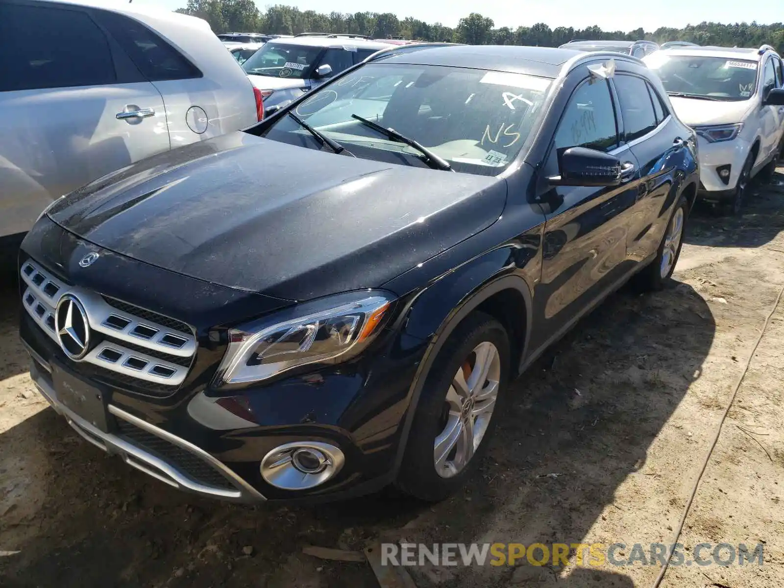 2 Photograph of a damaged car WDCTG4GB0KJ552838 MERCEDES-BENZ GLA-CLASS 2019