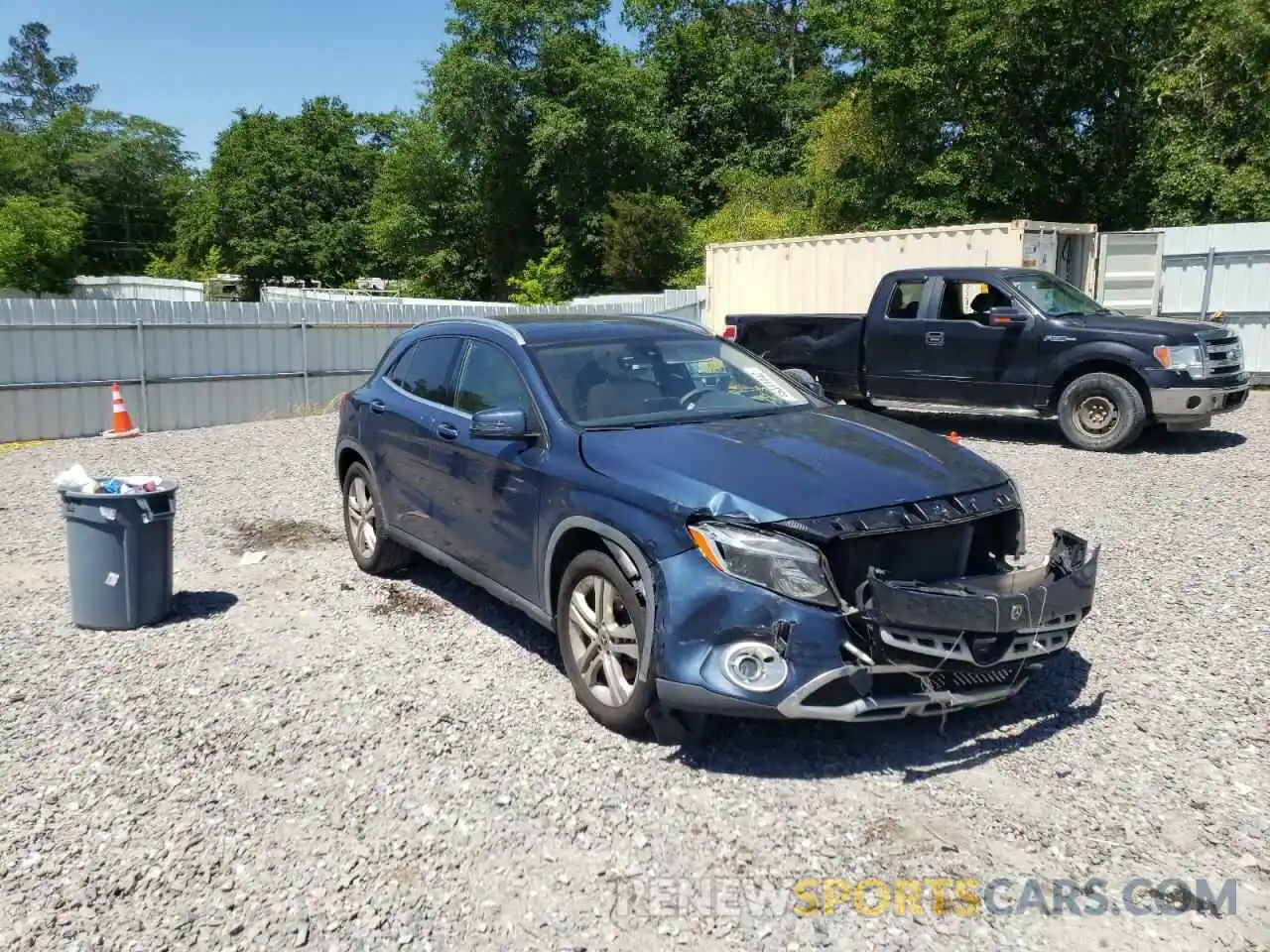 1 Photograph of a damaged car WDCTG4GB0KJ602993 MERCEDES-BENZ GLA-CLASS 2019