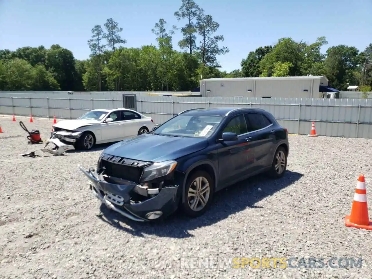 2 Photograph of a damaged car WDCTG4GB0KJ602993 MERCEDES-BENZ GLA-CLASS 2019